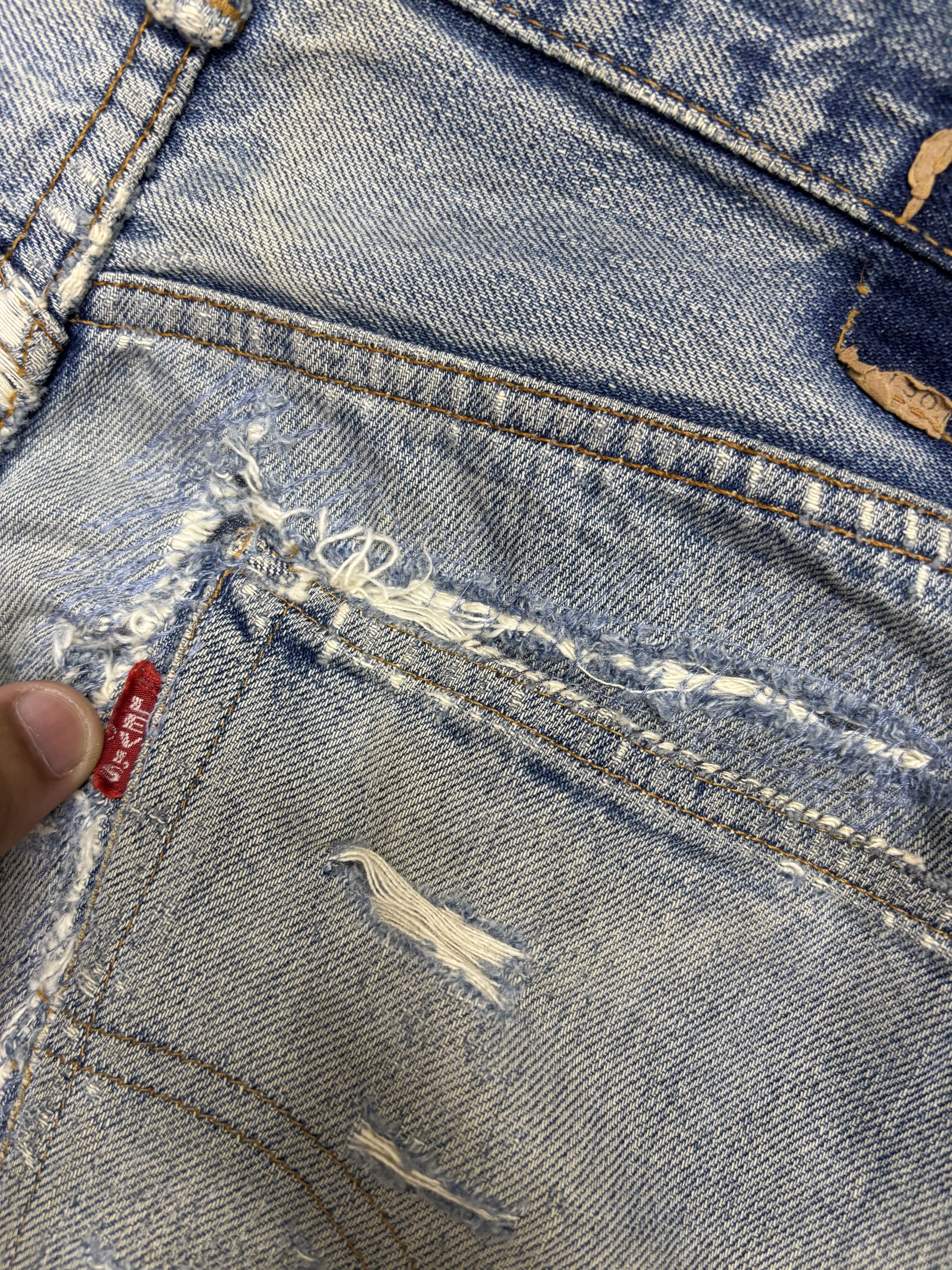 Levi's True Vintage Levis 501 Big E Selvedge Jeans Button 2 Size US 32 / EU 48 - 13 Thumbnail