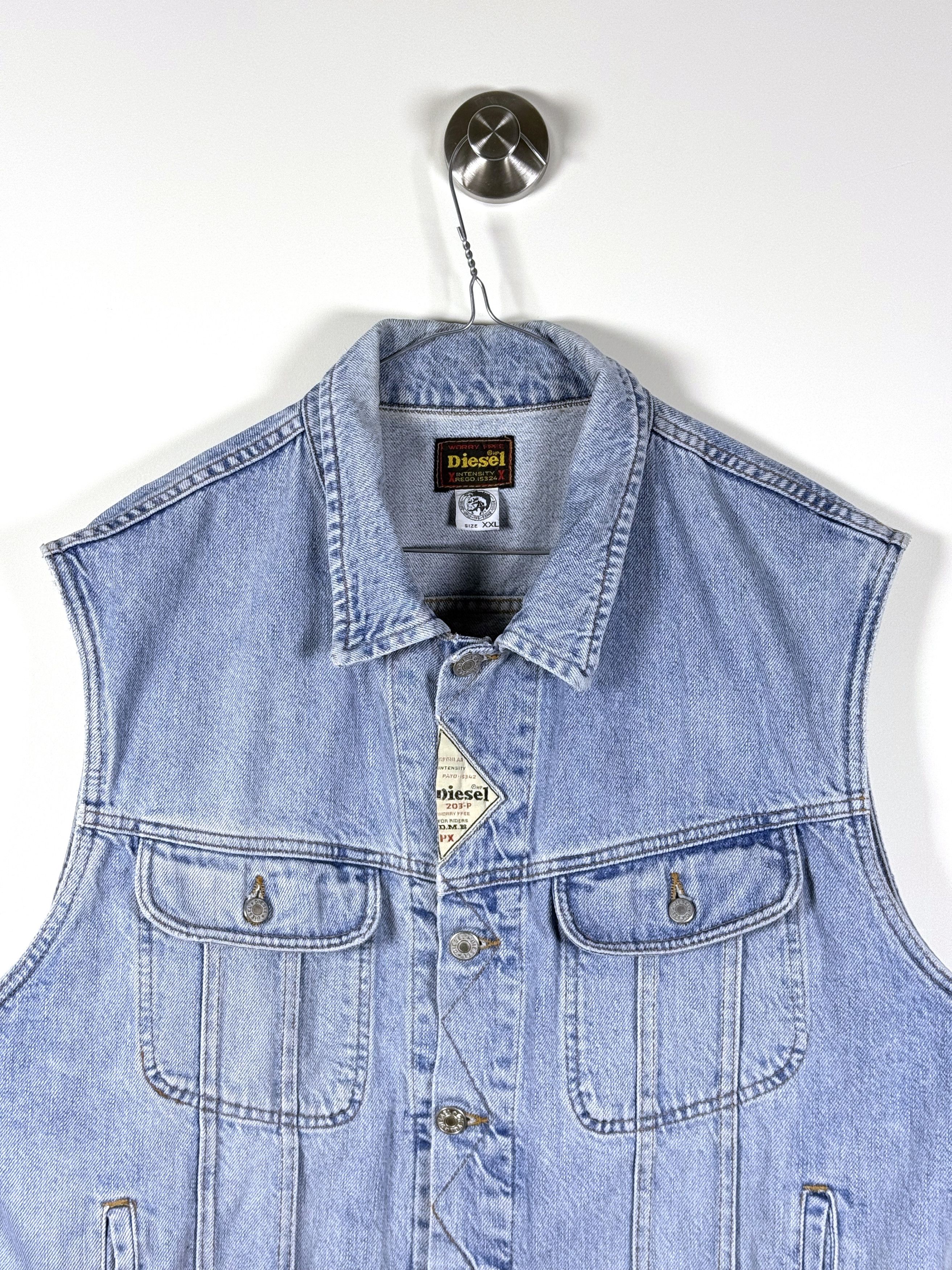 Diesel Vintage Men's Diesel Made In Italy Denim Vest (XXL) Size US XXL / EU 58 / 5 - 2 Thumbnail