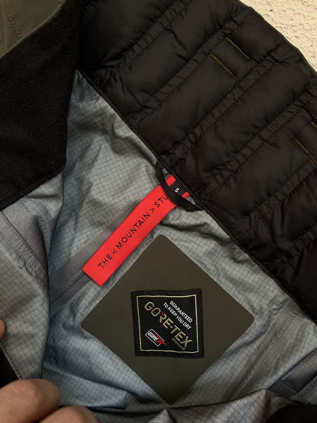 Goretex The Mountain Studio Gore Tex Pro Ski pants Size US 31 - 13 Thumbnail