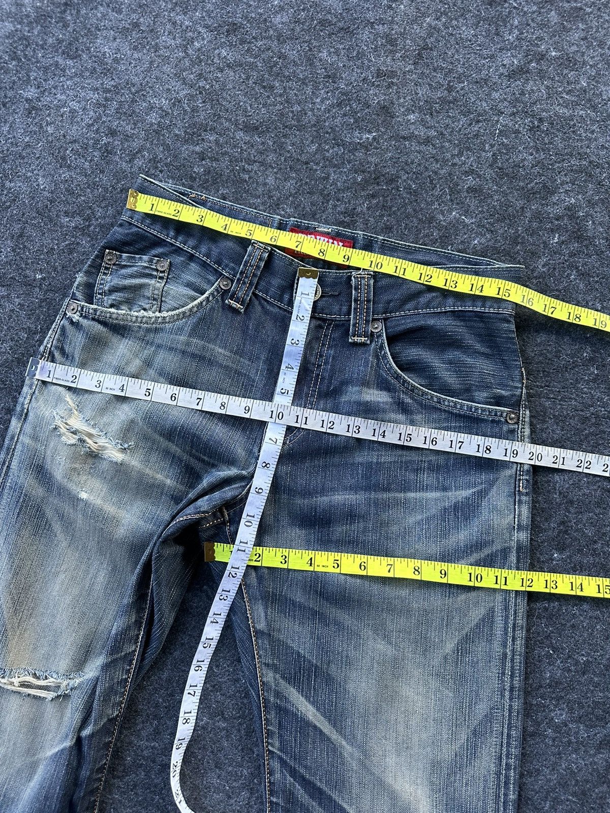 Edwin Vintage Edwin Exclusive Distressed Japan Denim 30x33 D344 Size US 30 / EU 46 - 9 Thumbnail
