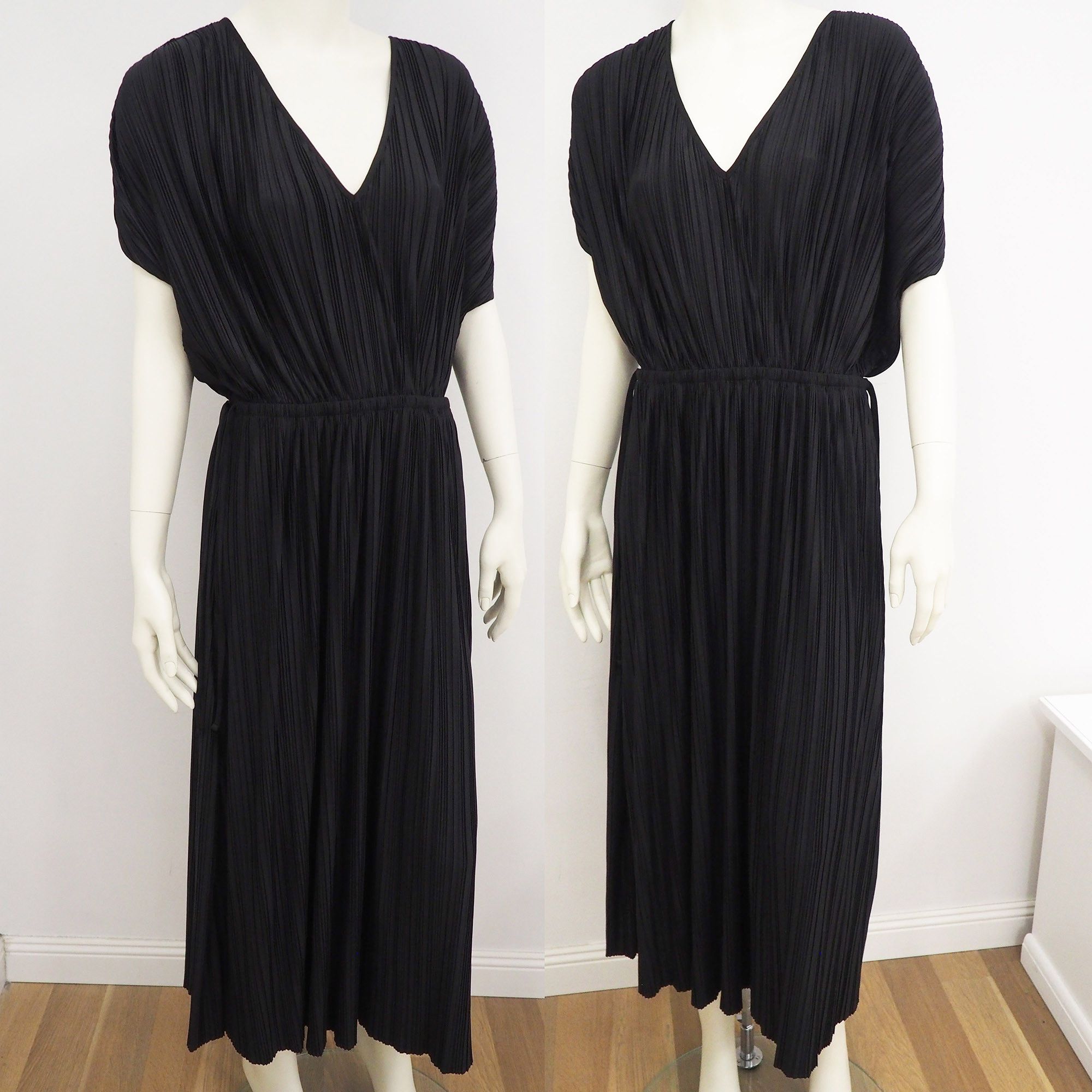 Hush Puppies Hush plisse pleated midi dress in black M Size M / US 6-8 / IT 42-44 - 4 Thumbnail