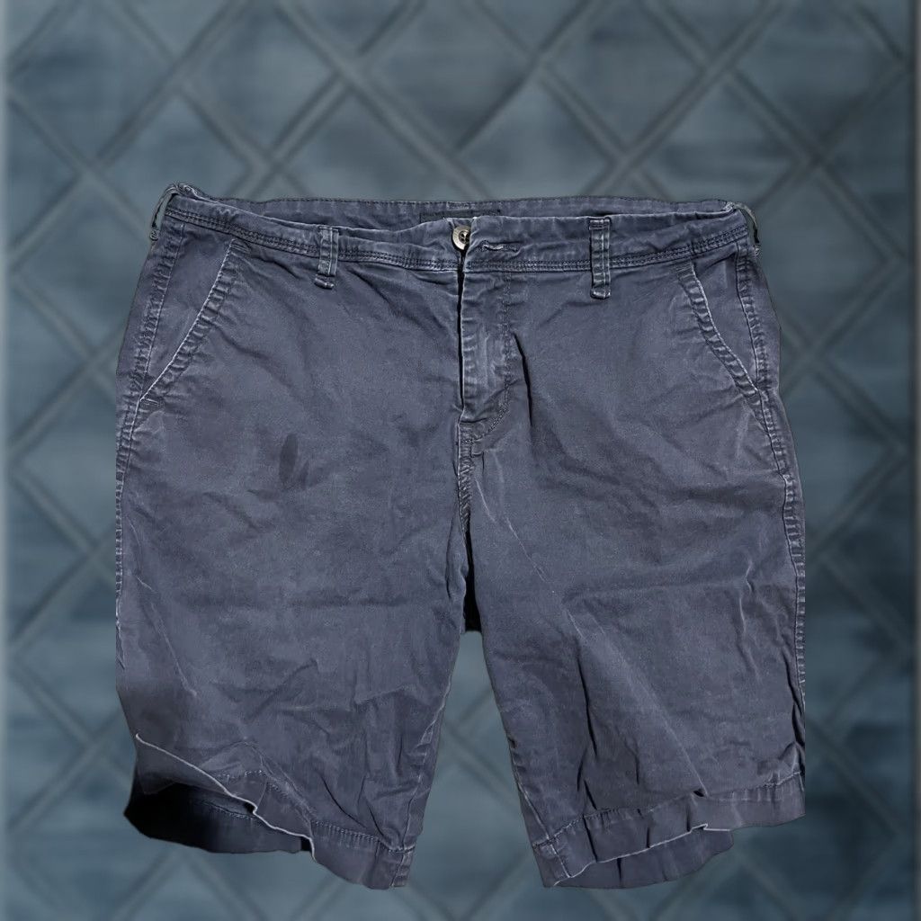 Vintage Aéropostale Mens Shorts Navy Solid EUC Sz 31 Chino Regular Adult Blue 31 Mens Size US 31 - 1 Thumbnail