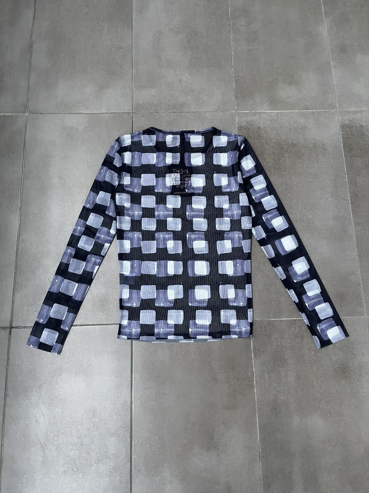Henrik Vibskov !DS! SS22 Henrik Vibskov Dark Cubes Mesh Roundneck Size S / US 4 / IT 40 - 13 Thumbnail