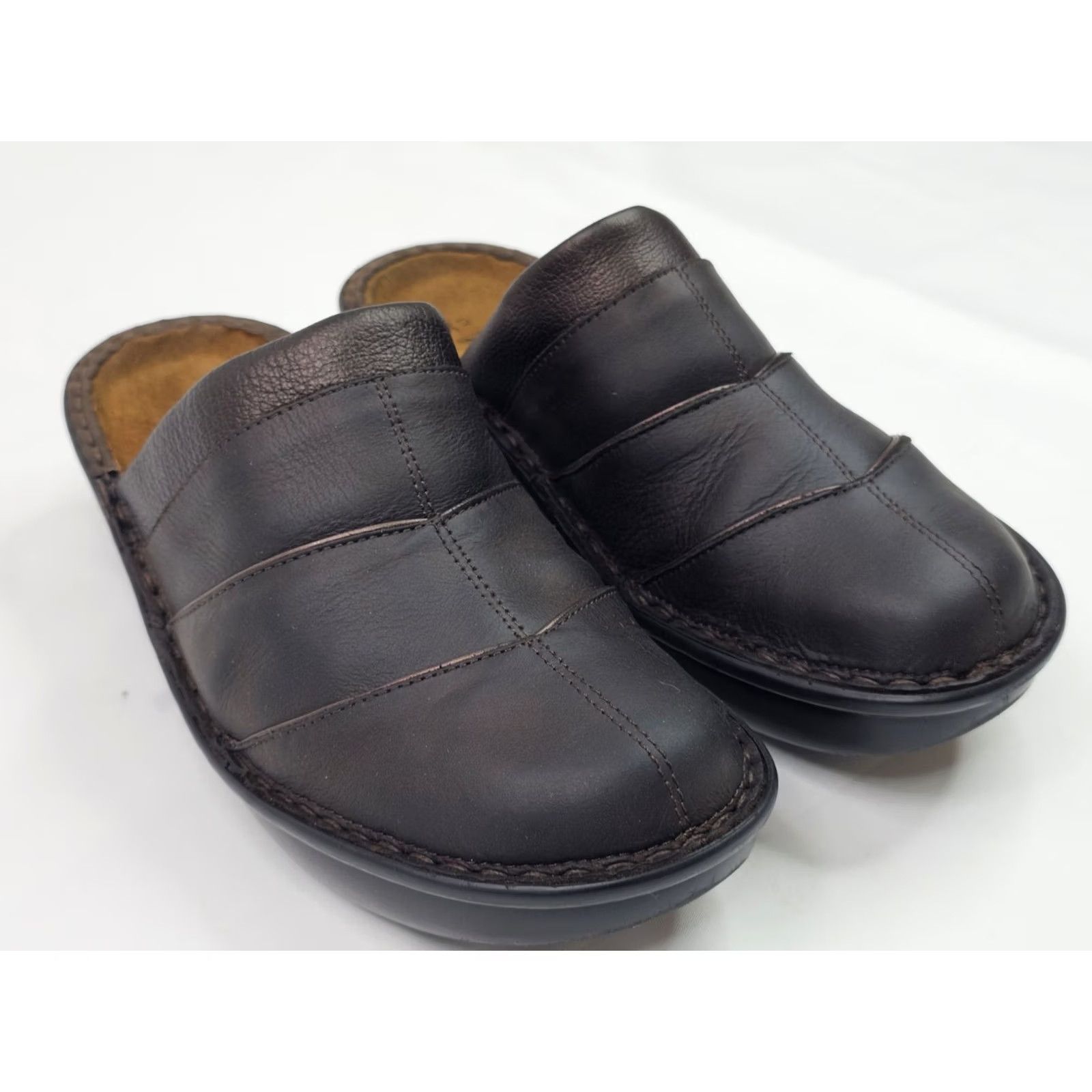 Vintage NAOT Leather Mule Wedge Slides Women EU 38 US 7 Brown Closed Toe Slip On Sandal Clogs Vintage No Size US 7 / IT 37 - 6 Thumbnail