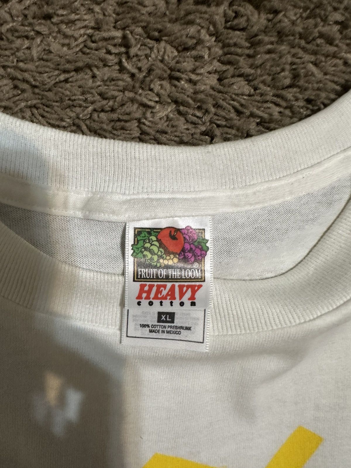 Fruit Of The Loom Vintage Royal Caribbean “triple white” shirt 09s size xl Size US XL / EU 56 / 4 - 3 Thumbnail