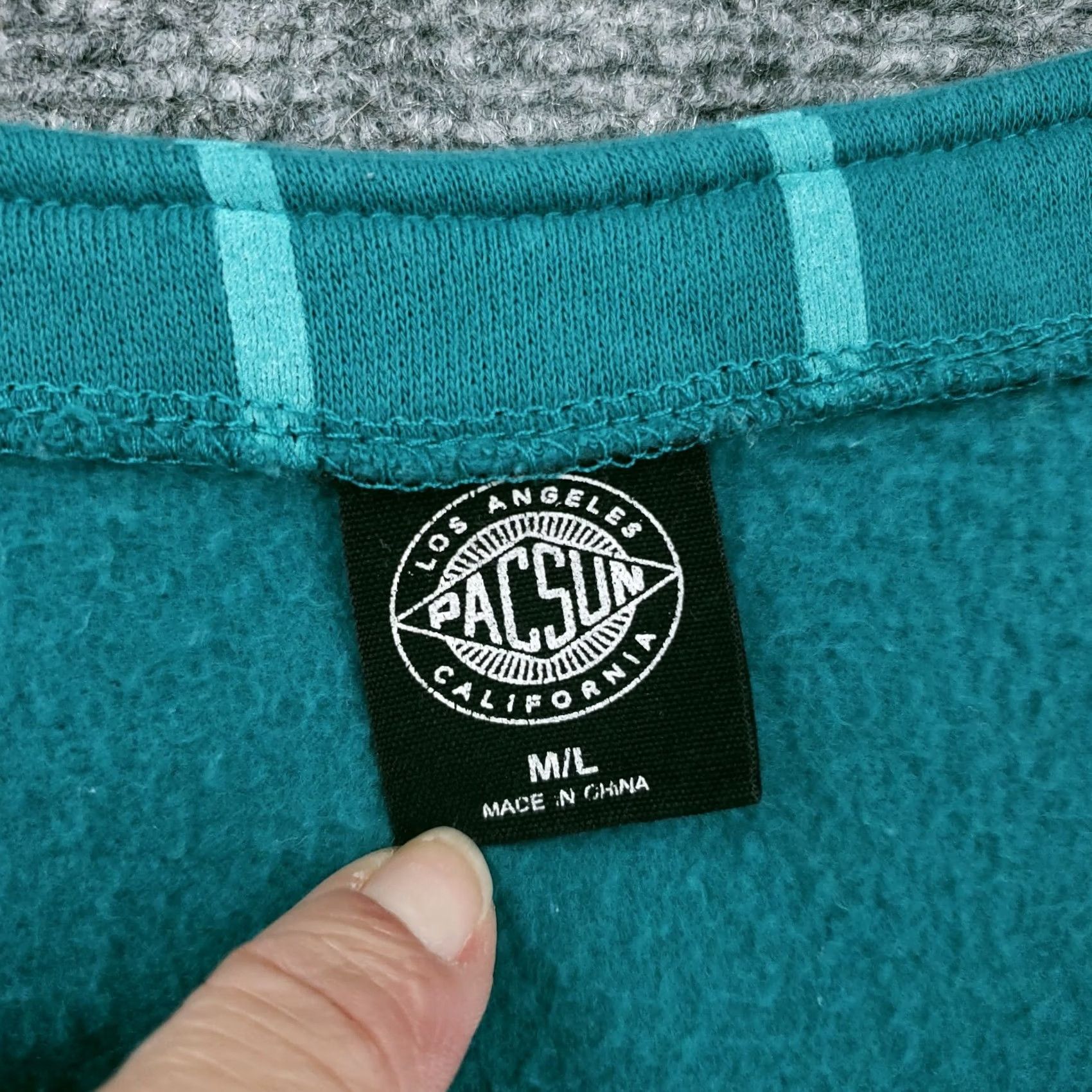 Pacsun PacSun Sweatshirt Womens M/L Teal Green Hawaii Varsity Oversized V Neck Striped Size M / US 6-8 / IT 42-44 - 7 Thumbnail