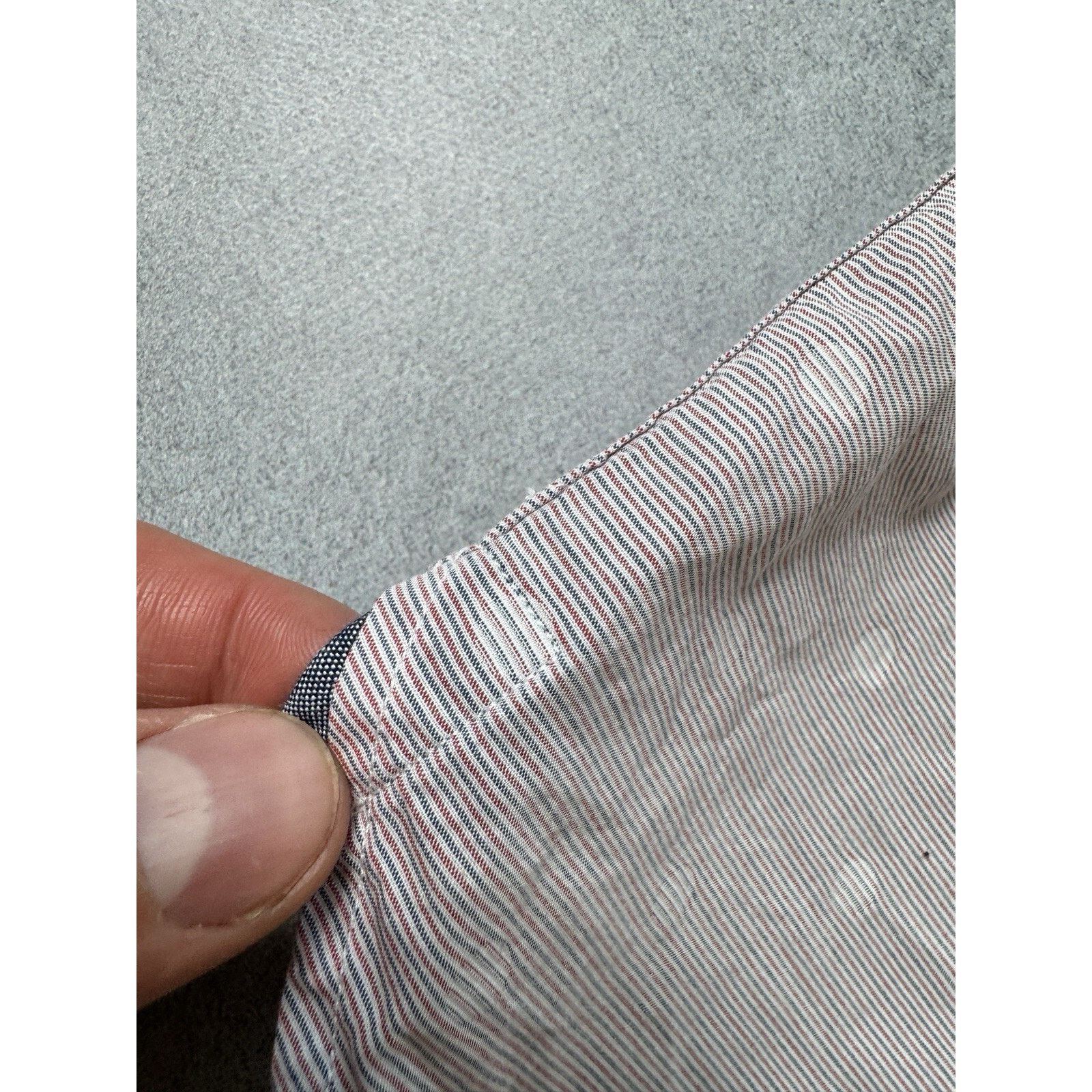 Lacoste Lacoste Live Men Button Up Shirt Size 41 Pink Dot Men Size US M / EU 48-50 / 2 - 14 Thumbnail