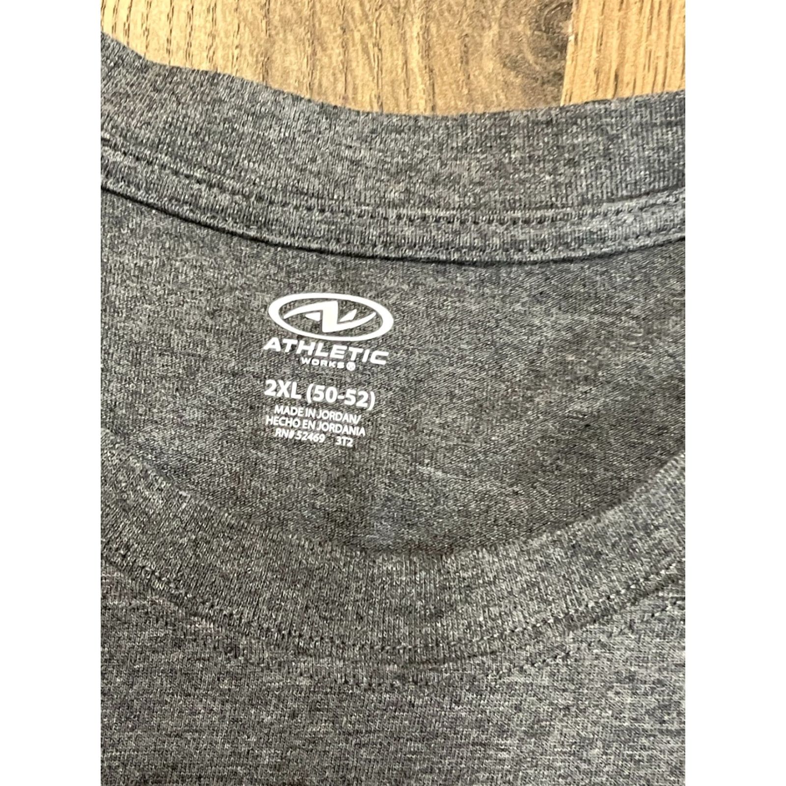 Athletic Works Athletic Works Shirt Women's 2XL Gray Dri Works NWT Size XXL / US 16-18 / IT 52-54 - 6 Thumbnail