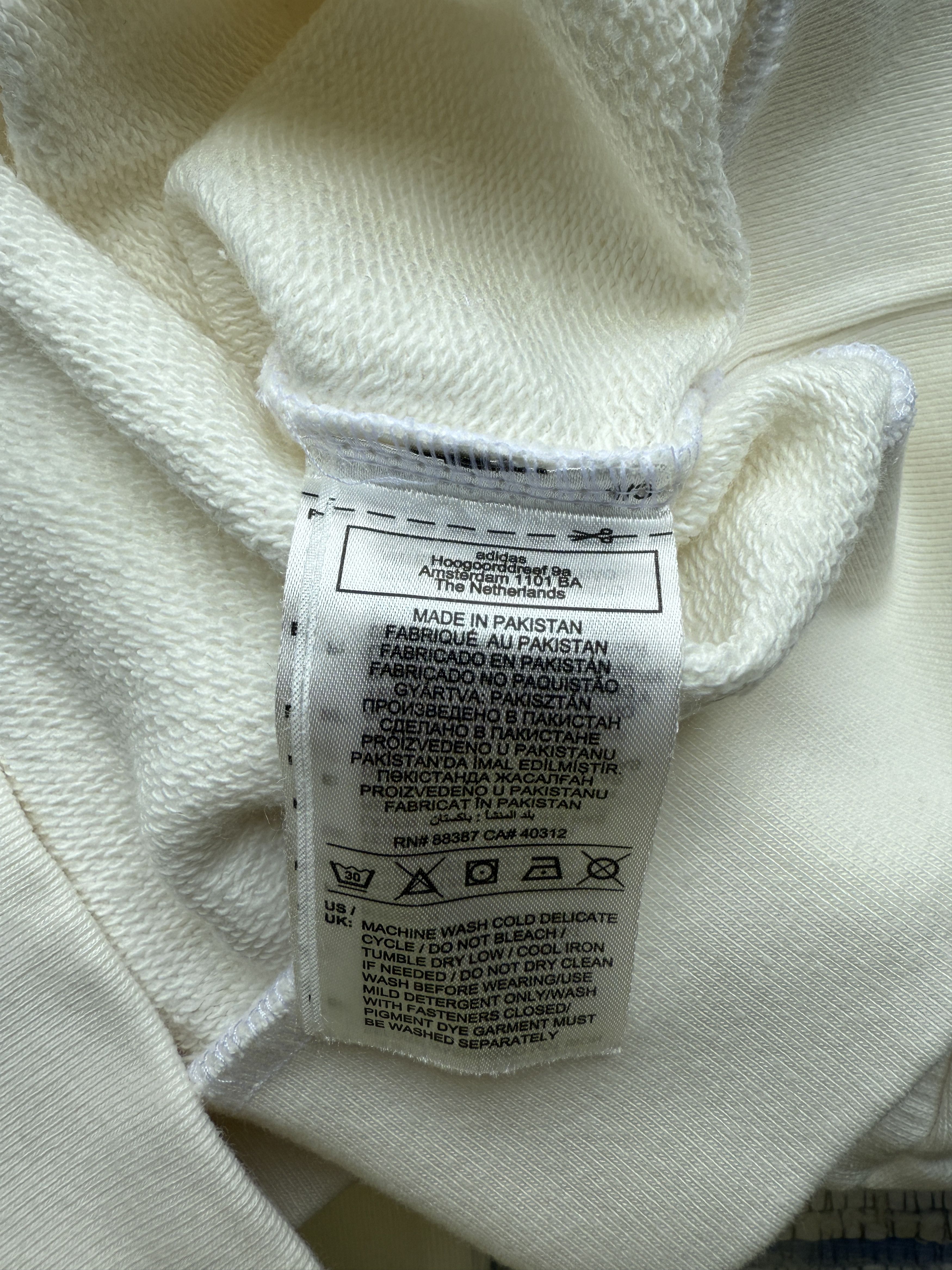 Adidas adidas Real Madrid Terrace Icons Half-Zip Top JF2574 XL Size US XL / EU 56 / 4 - 9 Thumbnail