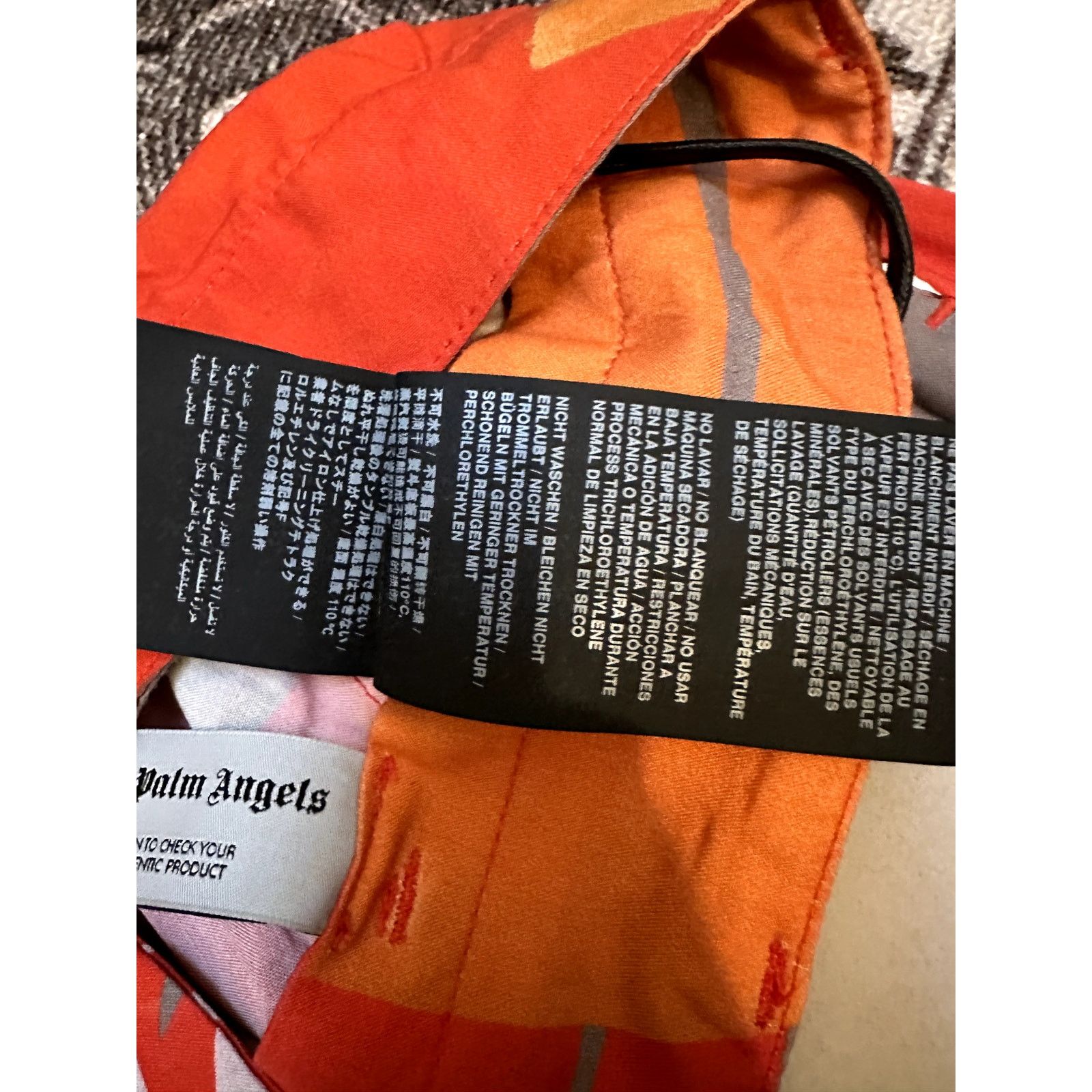Palm Angels Palm Angels Hawaii graphic-print cargo shorts Size US 30 / EU 46 - 9 Thumbnail