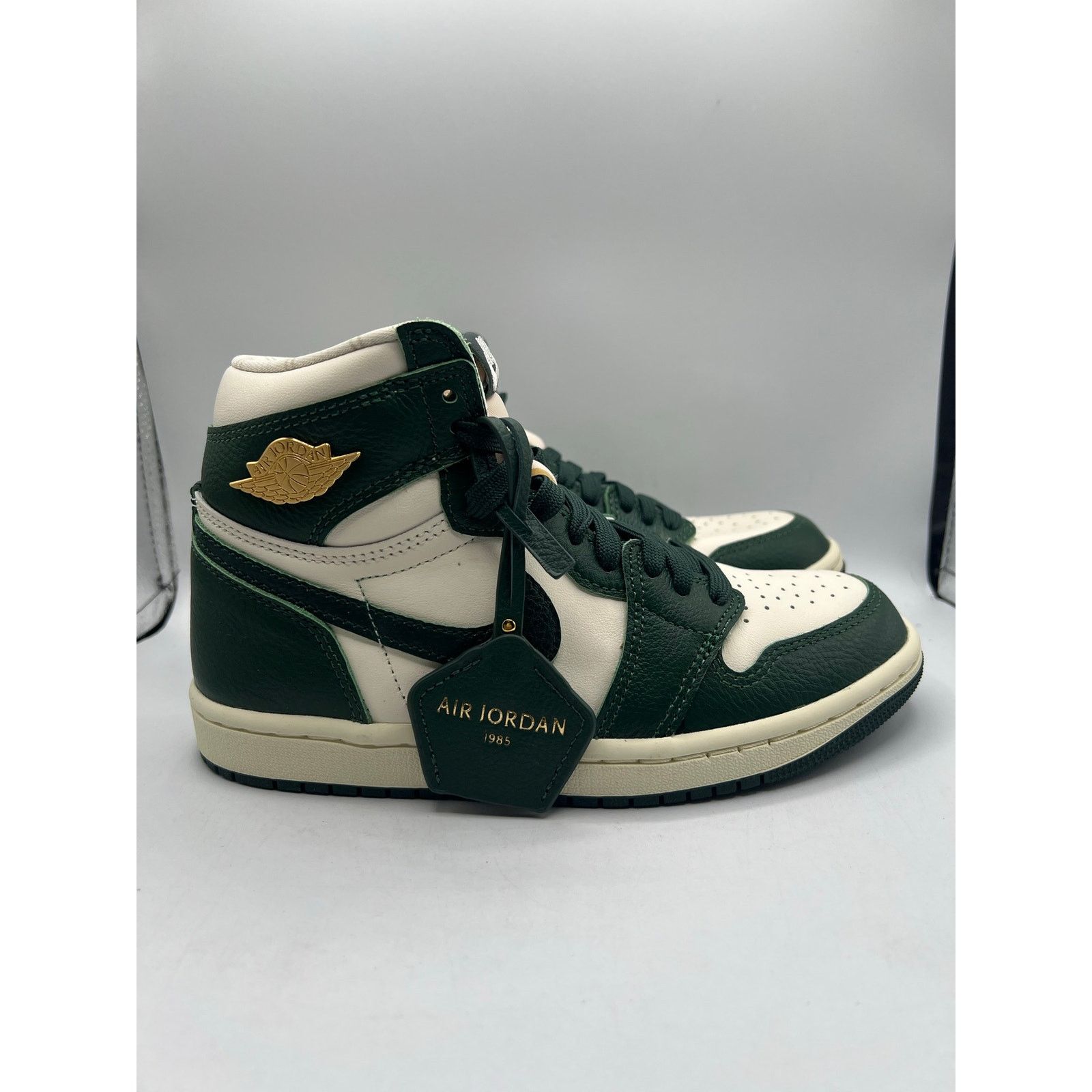 Jordan Brand Air Jordan 1 Retro High OG “Fir Pro Green” size 5.5 women’s Size US 5.5 / IT 35.5 - 3 Thumbnail