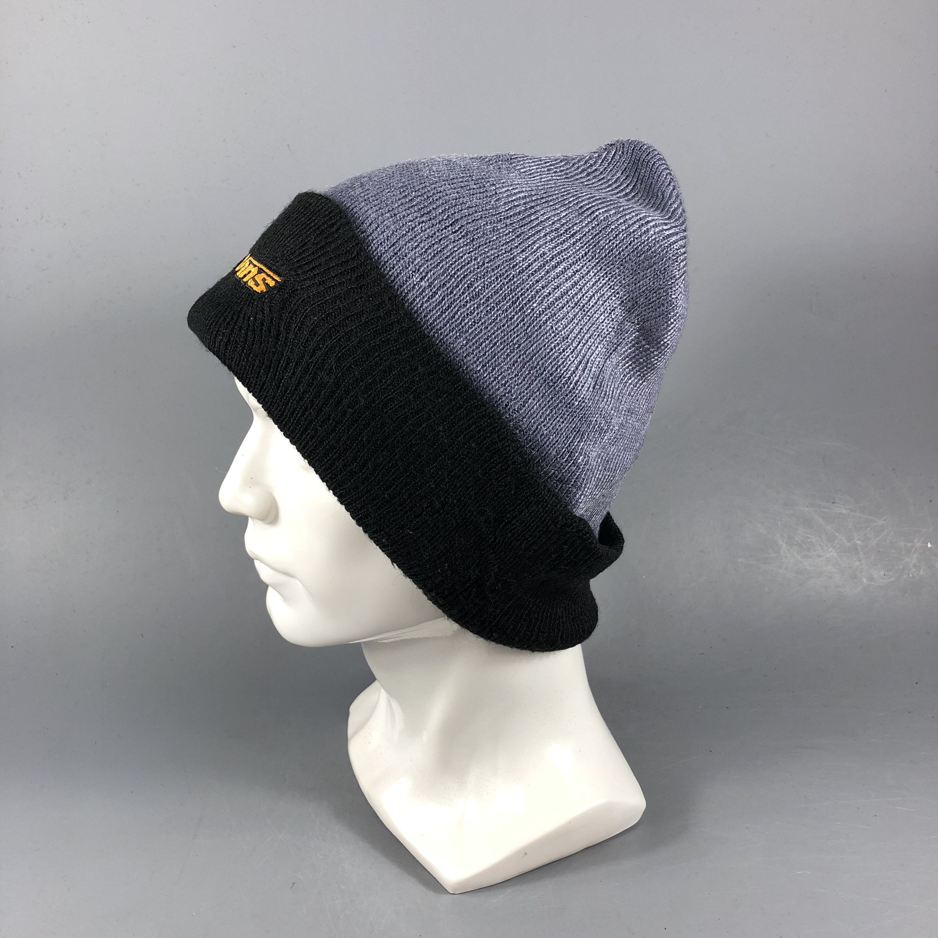 Vans VANS Slouchy Beanie Snowcap Snow Hat B828 Size ONE SIZE - 2 Thumbnail