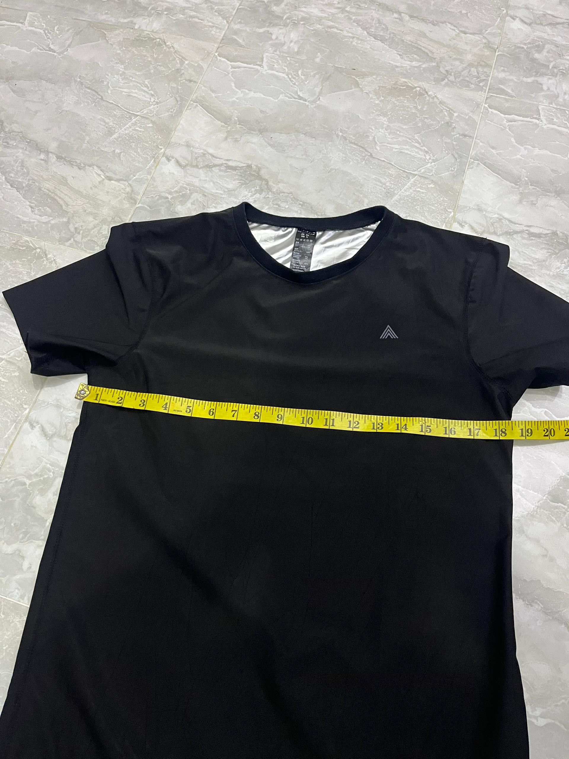 Japanese Brand Heattrap Tech Performance Tee Size US XS / EU 42 / 0 - 9 Thumbnail