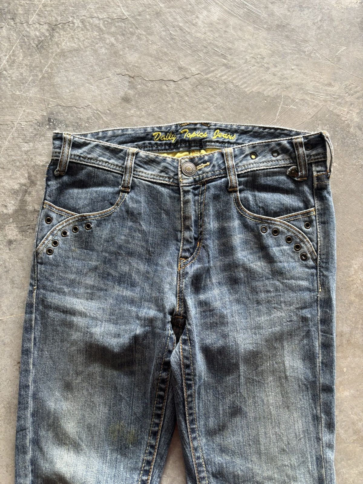 Hysteric Glamour sick flared daily topics japanese jeans punk grunge holes Size 29" - 2 Thumbnail