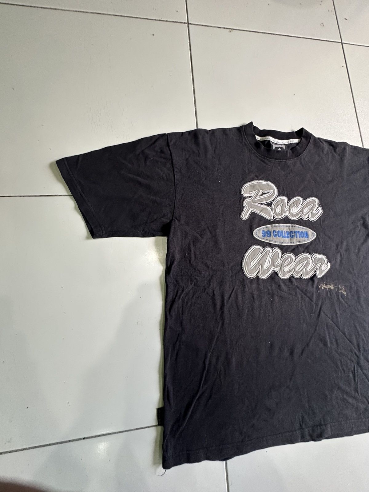 Rap Tees × Rocawear Vintage 90s Rocawear Collection Faded Black shirt Size US XL / EU 56 / 4 - 2 Thumbnail