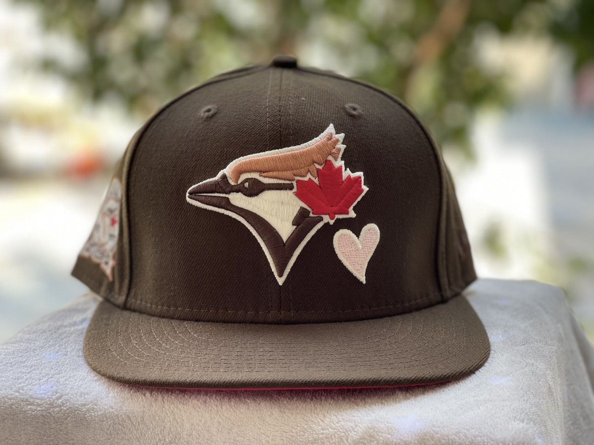 New Era BlueJays Fitted hat 75/8 Size ONE SIZE - 1 Thumbnail