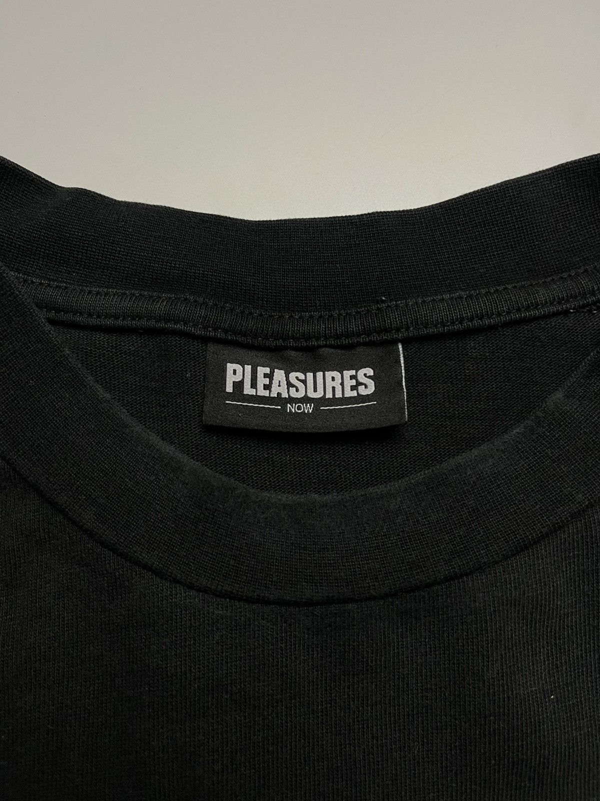 Pleasures Pleasures Lawless Heavyweight Tshirt Size US L / EU 52-54 / 3 - 3 Thumbnail