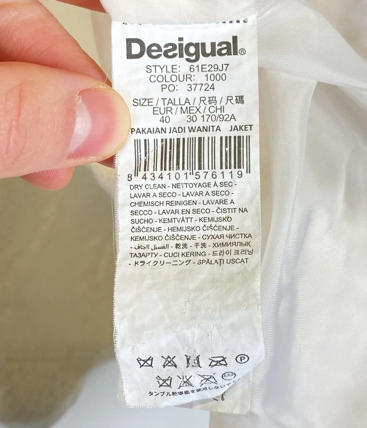Desigual Desigual Pakaian Jadi Wanita Coat Jacket White Embroidered Size L / US 10 / IT 46 - 11 Thumbnail
