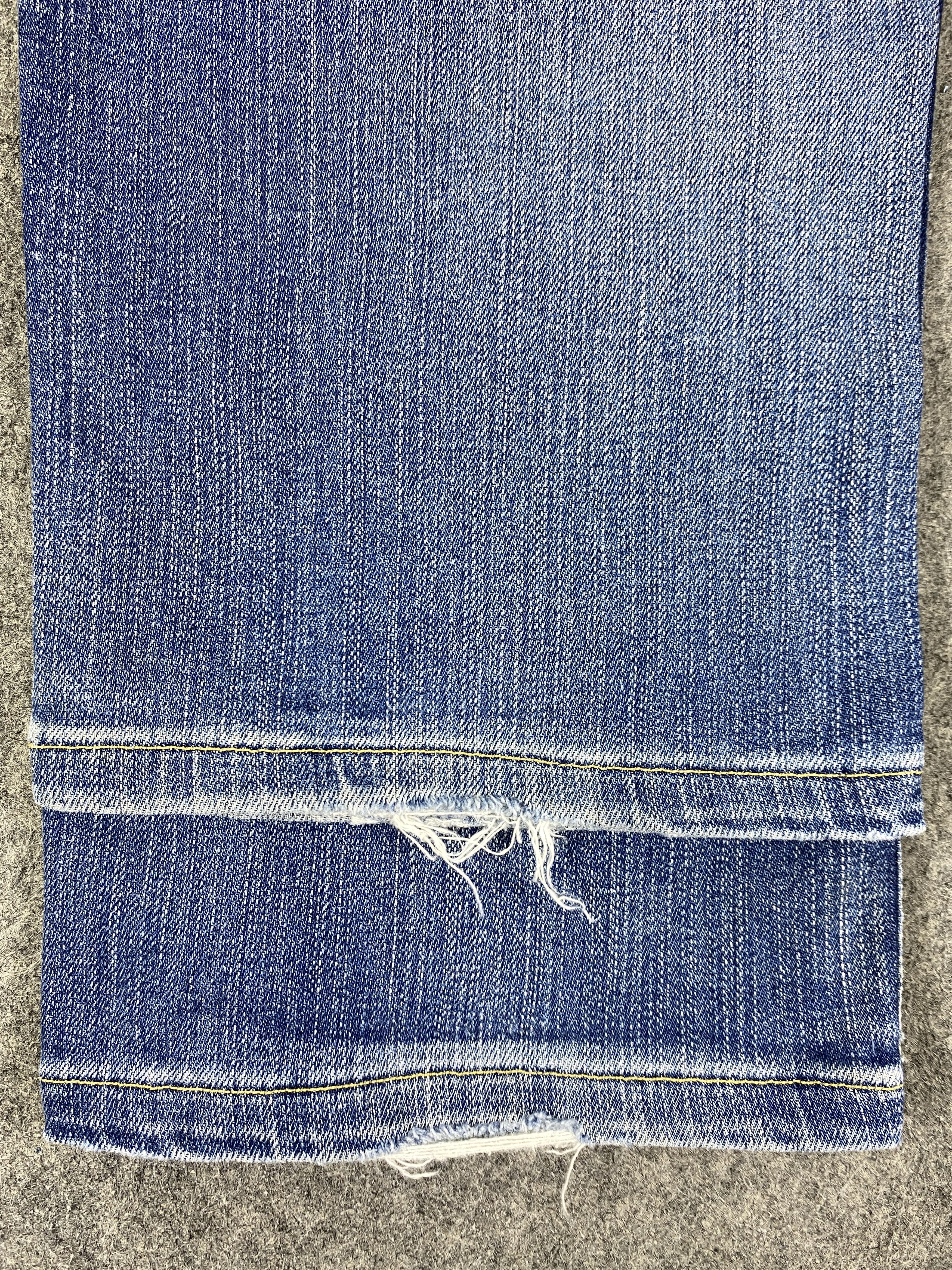 Levi's Faded Blue Vintage Levi's 514 Jeans 29x26.5 Denim- JN3338 Size US 29 - 16 Thumbnail