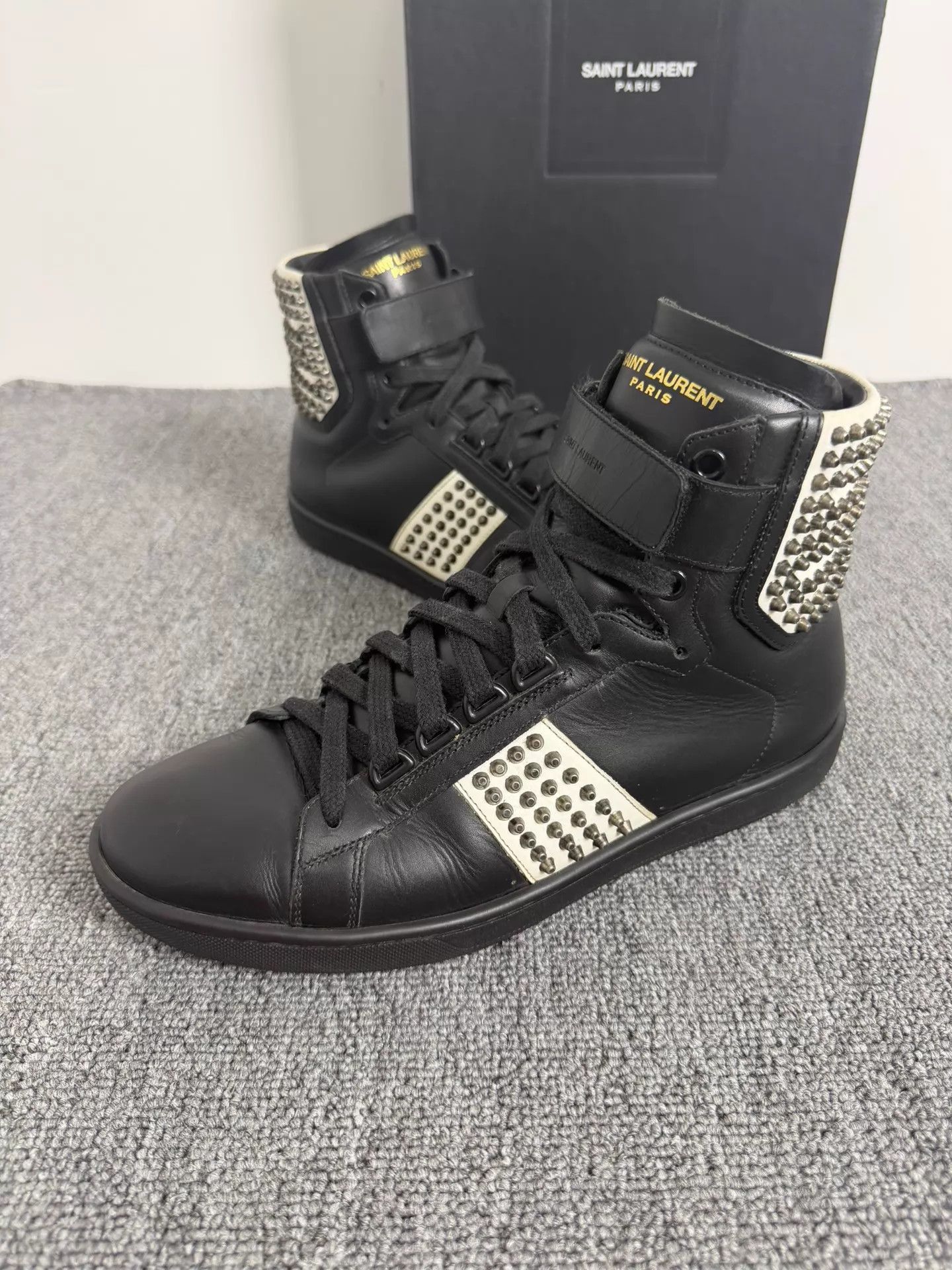 Saint Laurent Paris SLP14FW Black White Studded High-Top Sneaker 40 Size US 7 / EU 40 - 3 Thumbnail