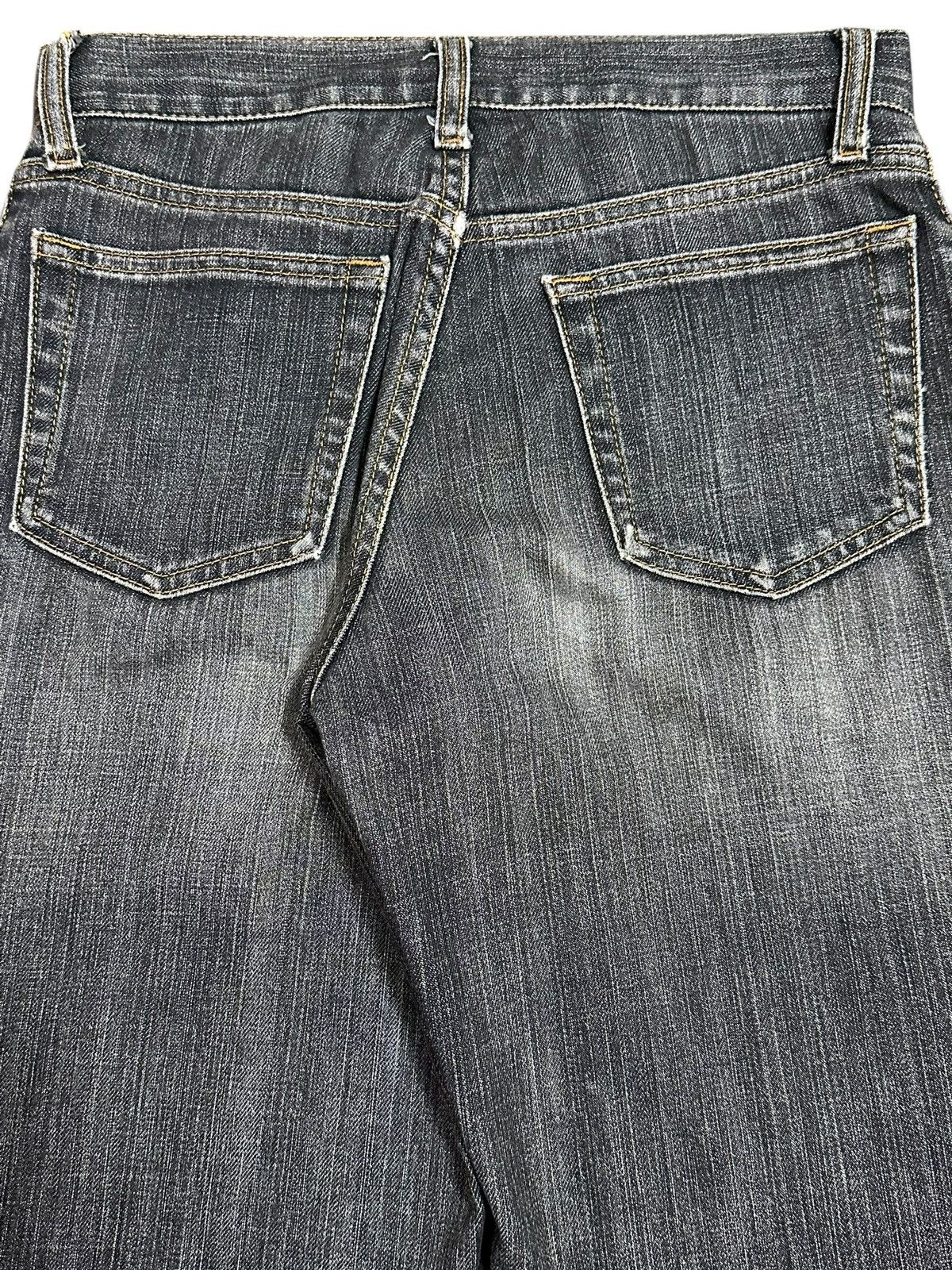 Uniqlo Vintage Japanese Uniqlo Faded Wash Distress Bootcut Jeans Size 27" / US 4 / IT 40 - 6 Thumbnail