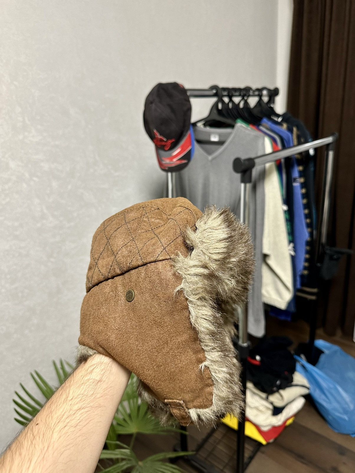 Other Ushanka Trapper Hat Furry Mohair Fuzzy Y2K Size ONE SIZE - 3 Thumbnail