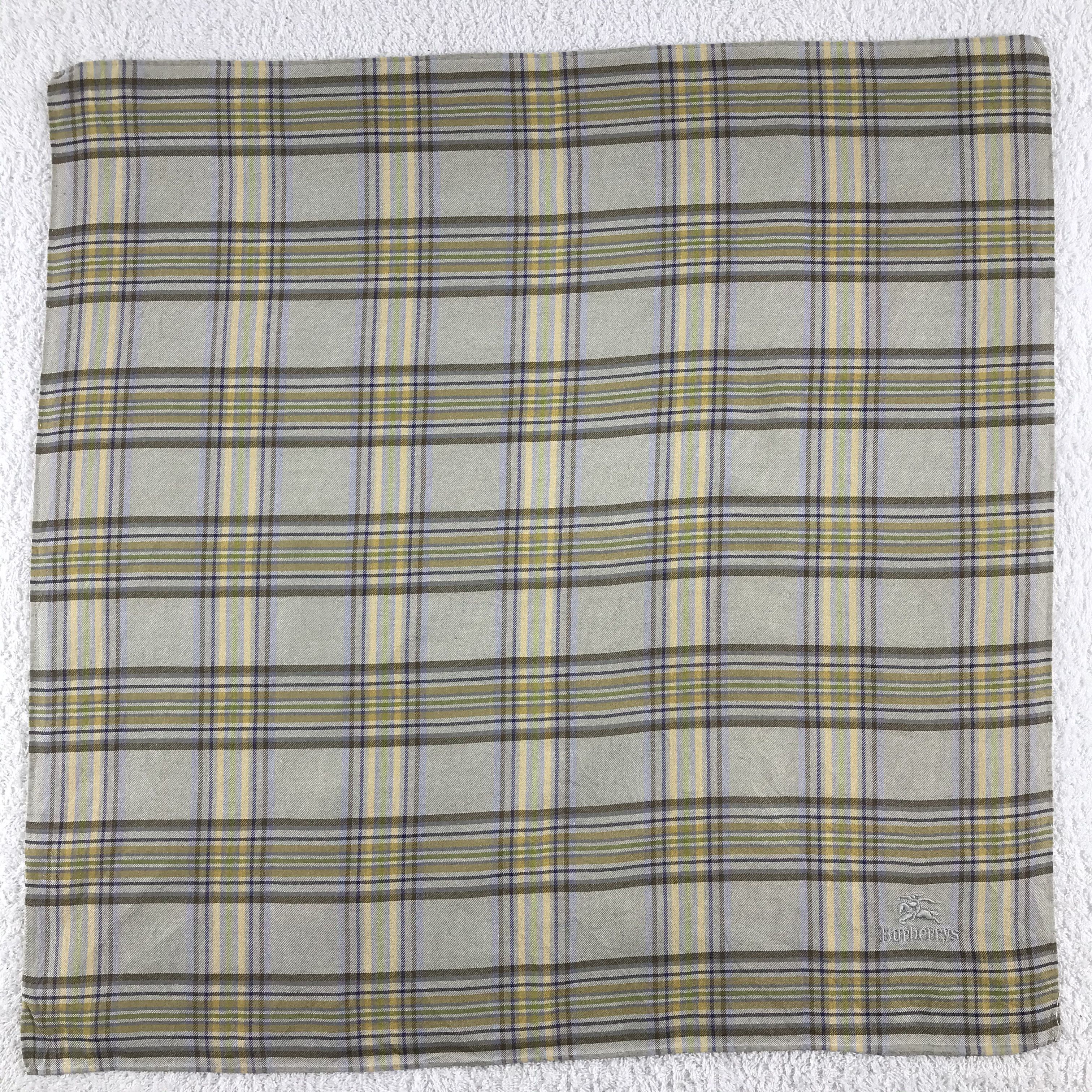 Burberry × Vintage Burberry Bandana / Handkerchief / Neckerchief - S202 Size ONE SIZE - 1 Thumbnail