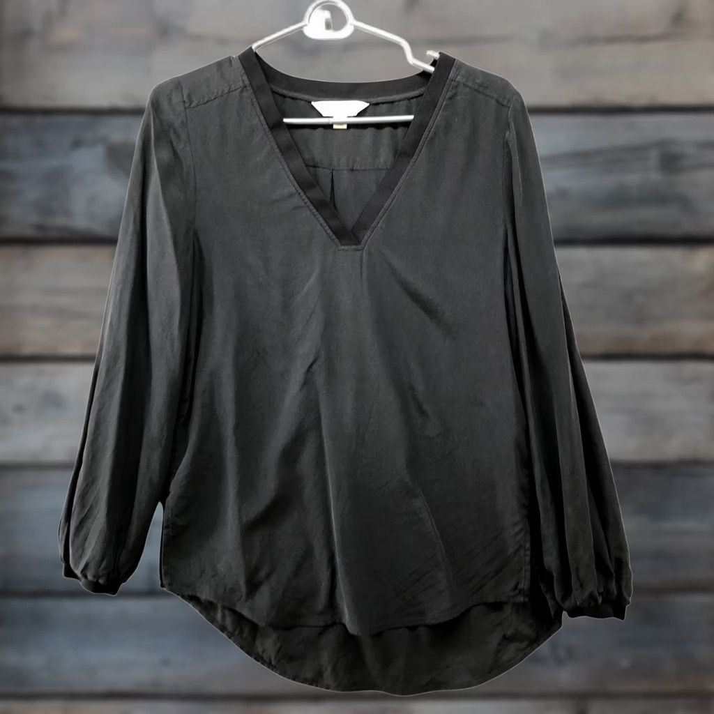 Vintage Autograph 100% Silk Long Sleeve Blouse Womens 4 (S) UK 8 Black V-Neck Shirt Blouse Womens Regular Modern Basic/Silk/Black/V-Neck Size S / US 4 / IT 40 - 1 Thumbnail
