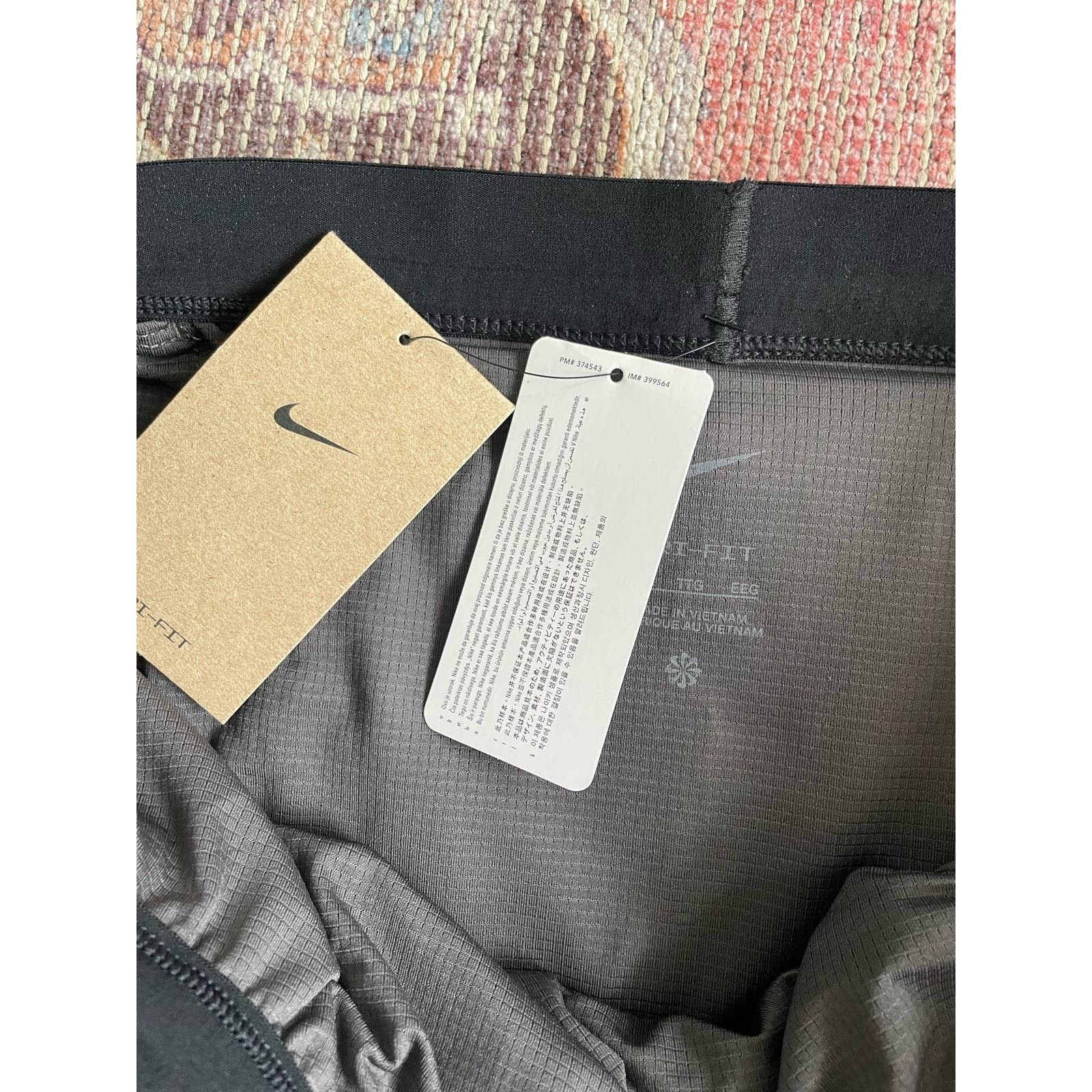 Nike NWT Nike Men's Stride Running Shorts Gray Black Size 2XL Size US 42 / EU 58 - 4 Thumbnail