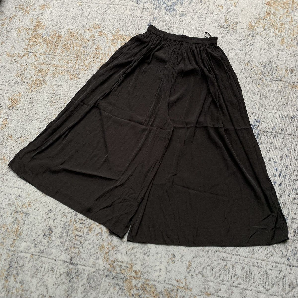 Japanese Brand Rare Japanese Brand Uniqlo Yohji Style Ultra Wide Pants Size US 32 / EU 48 - 2 Thumbnail