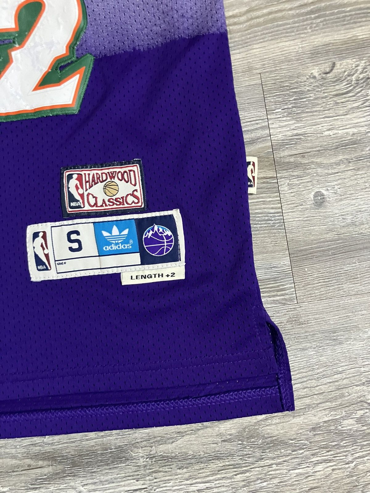 Adidas Utah jazz purple jersey John Stockton size S Size US S / EU 44-46 / 1 - 4 Thumbnail