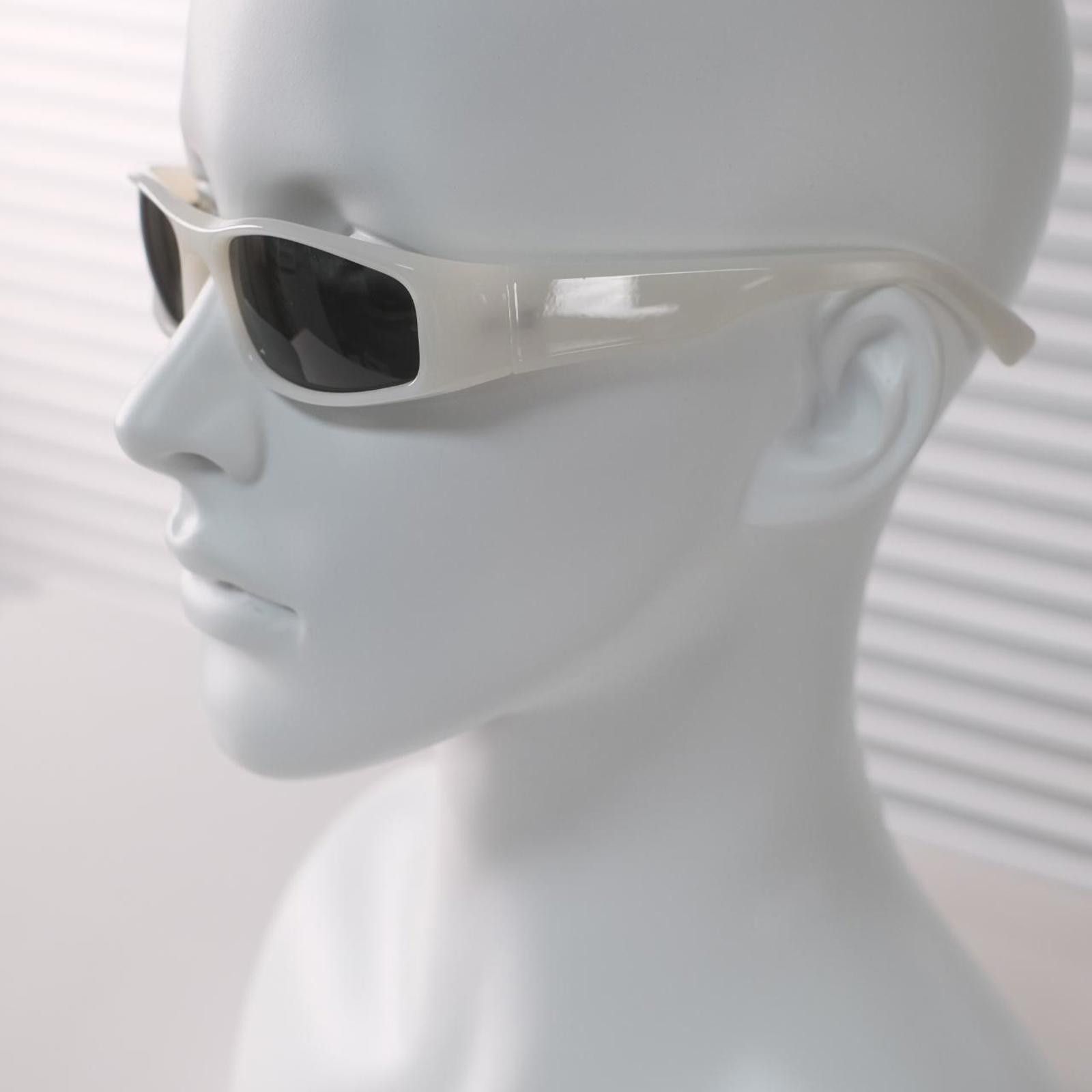 Japanese Brand Vtg Avant Garde Y2K White Jade Rectangle Sunglasses Unisex Size ONE SIZE - 5 Thumbnail
