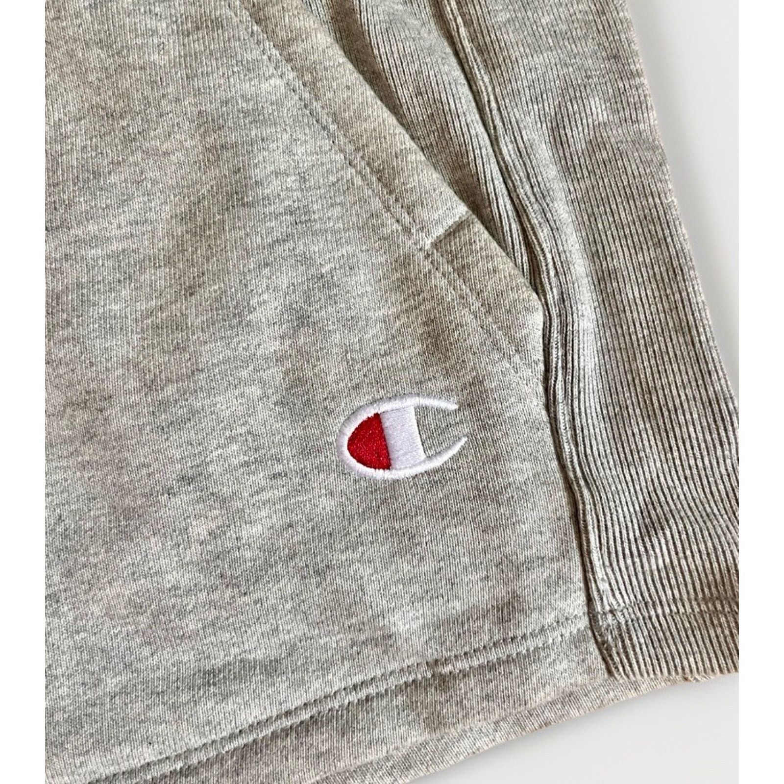 Champion Champion Reverse-Weave Sweat Shorts Womens Small Vintage Size 27" / US 4 / IT 40 - 3 Thumbnail
