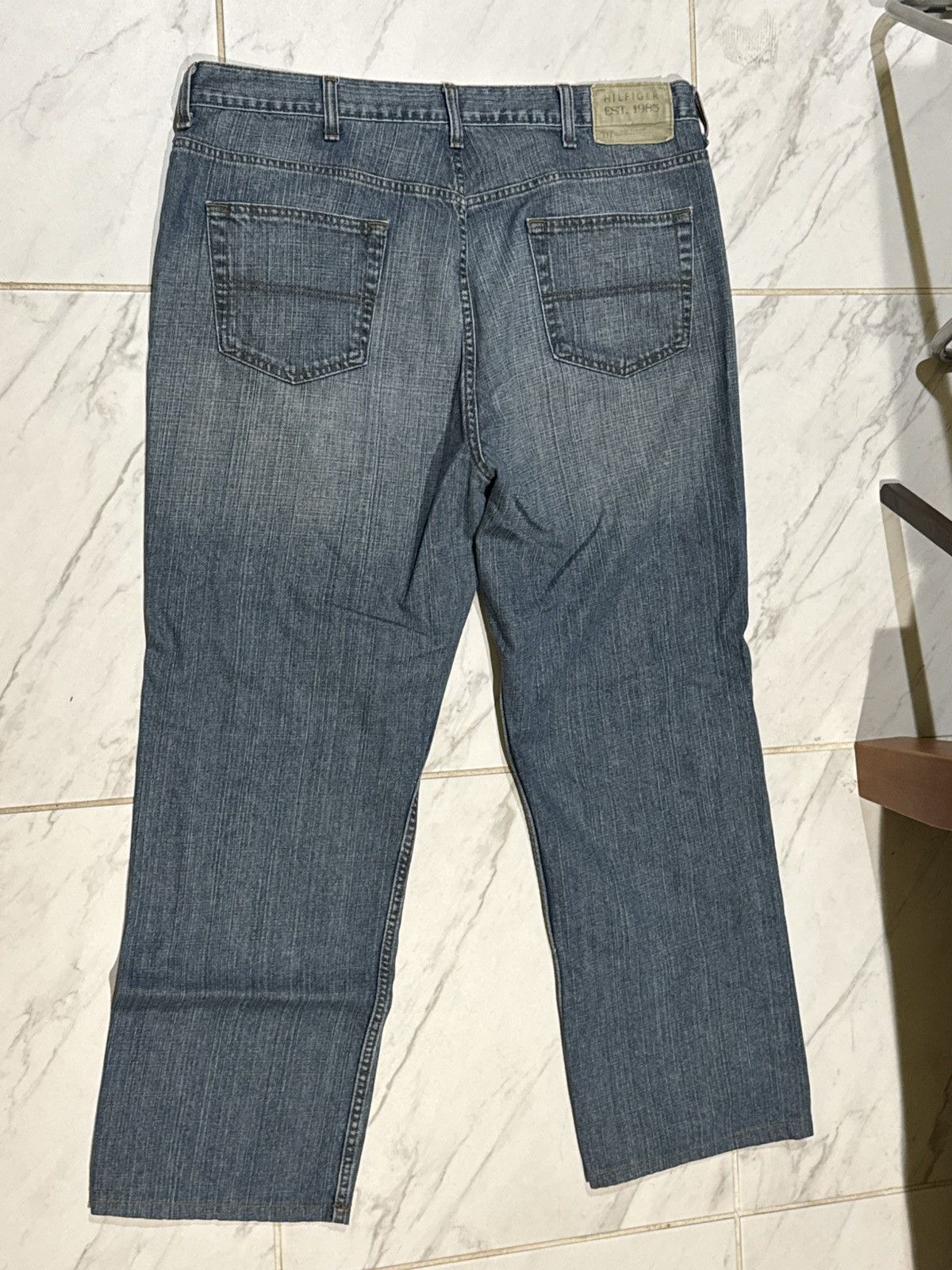 Tommy Hilfiger Vintage Tommy Hilfiger Jeans Size US 38 / EU 54 - 2 Thumbnail