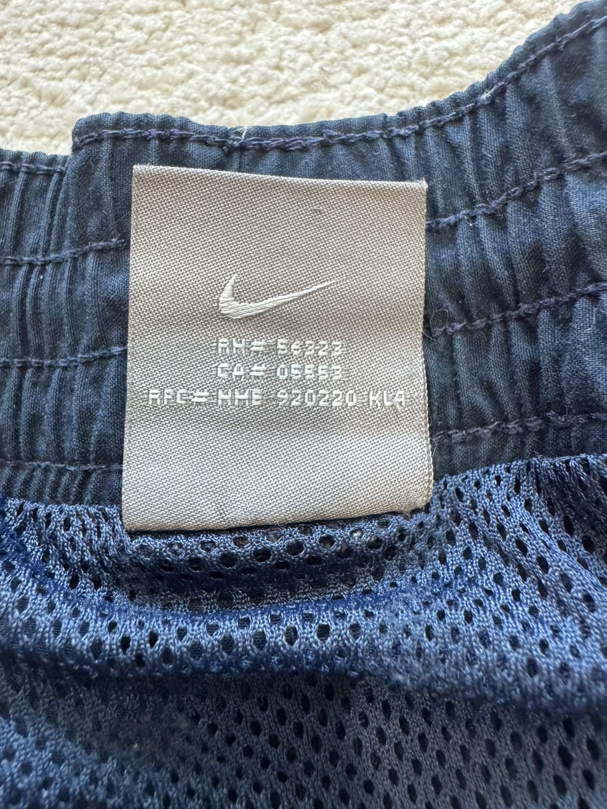 Nike Vintage Nike Shorts Size US 34 / EU 50 - 3 Thumbnail