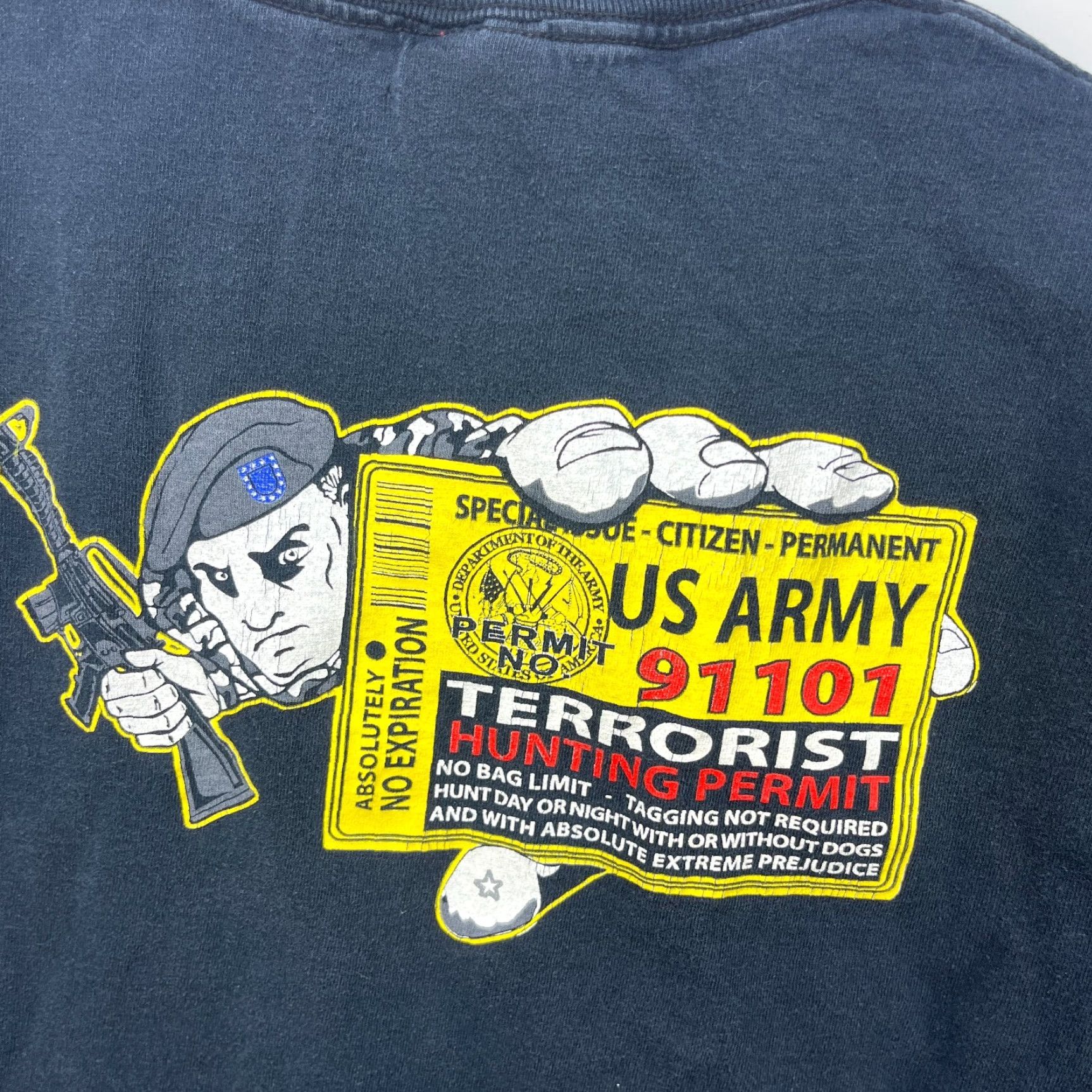 Vintage VINTAGE American Warrior Terrorist Hunting Permit US Army T-Shirt M Black 90s Mens Size US M / EU 48-50 / 2 - 3 Thumbnail