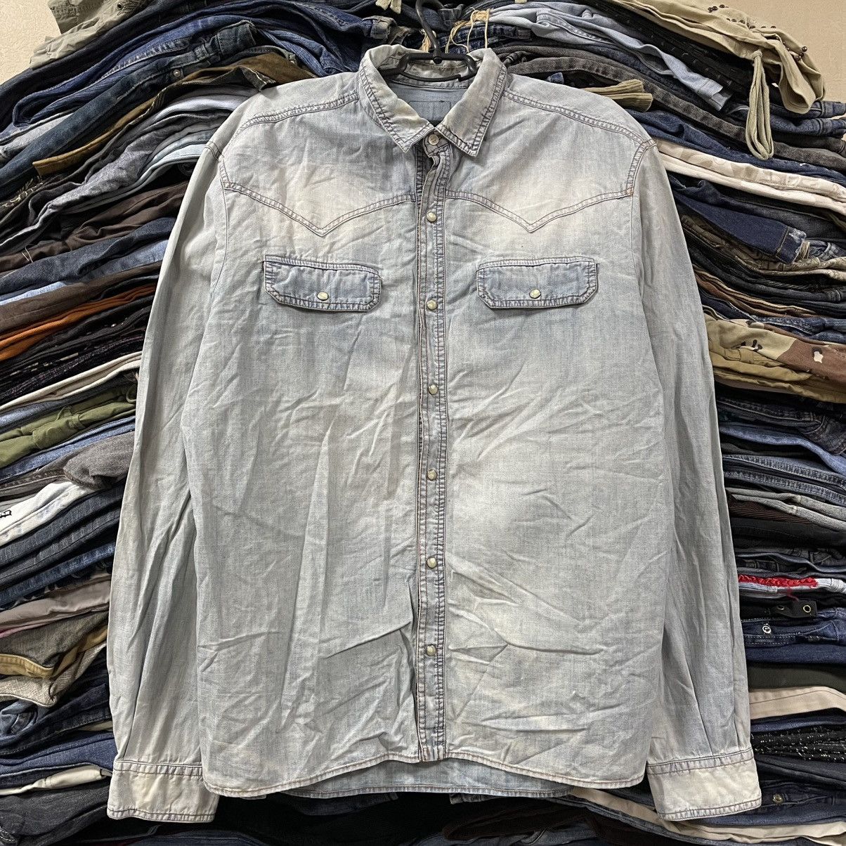 John Galliano Galliano Denim Western Shirt Light Wash Snap Button Italian Size US XL / EU 56 / 4 - 3 Thumbnail