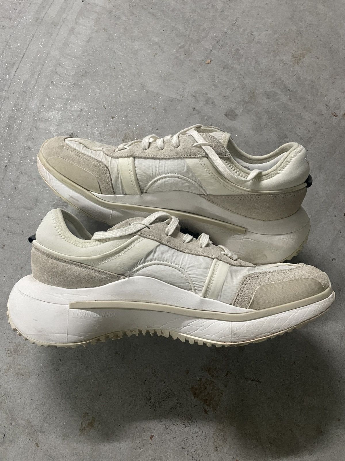 Adidas × Y-3 Yohji Yamamoto Ajatu-Run “Off White” colorway Size US 9 / EU 42 - 2 Thumbnail