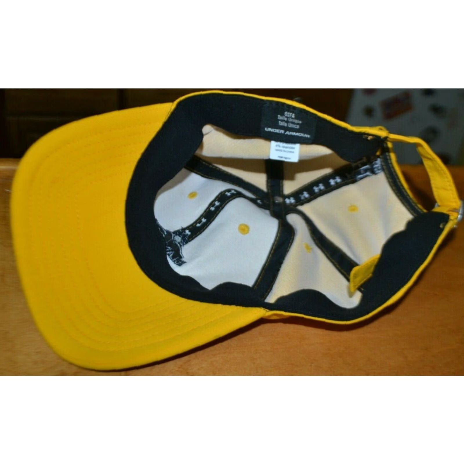 Under Armour VINTAGE Island Hills Golf Hat Under Armour Ball Cap Adjustable Strapback Men Yellow Golf Cap Size ONE SIZE - 4 Thumbnail