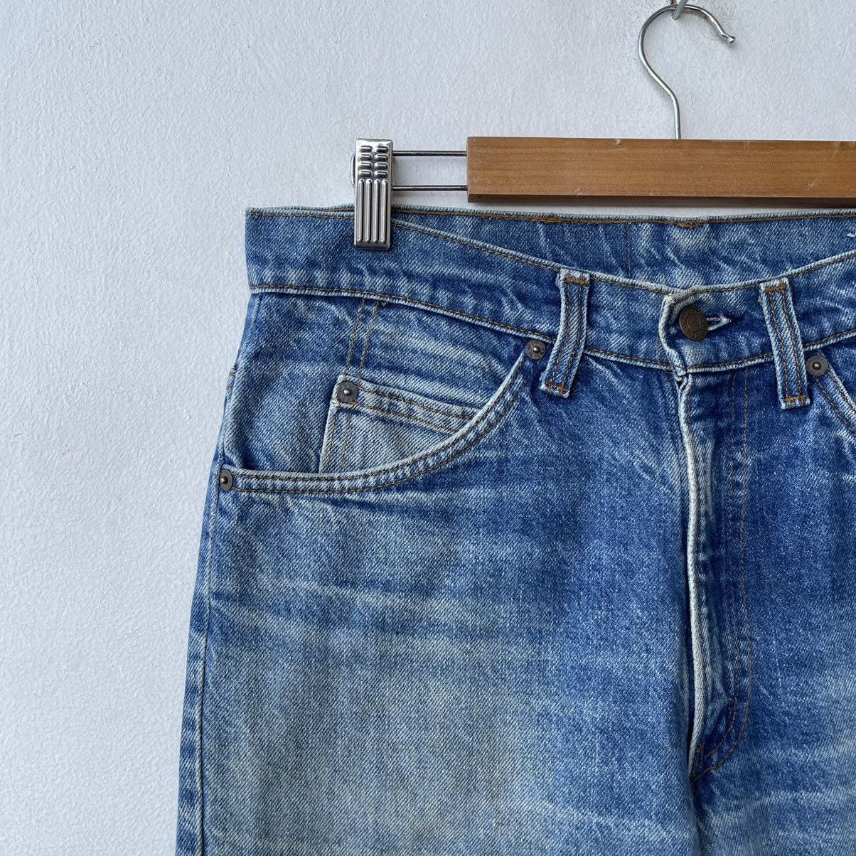 Levi's Thrashed Crotch Rip / Blowout Levi’s 517 Flared Bella Hadid Size US 32 / EU 48 - 8 Thumbnail