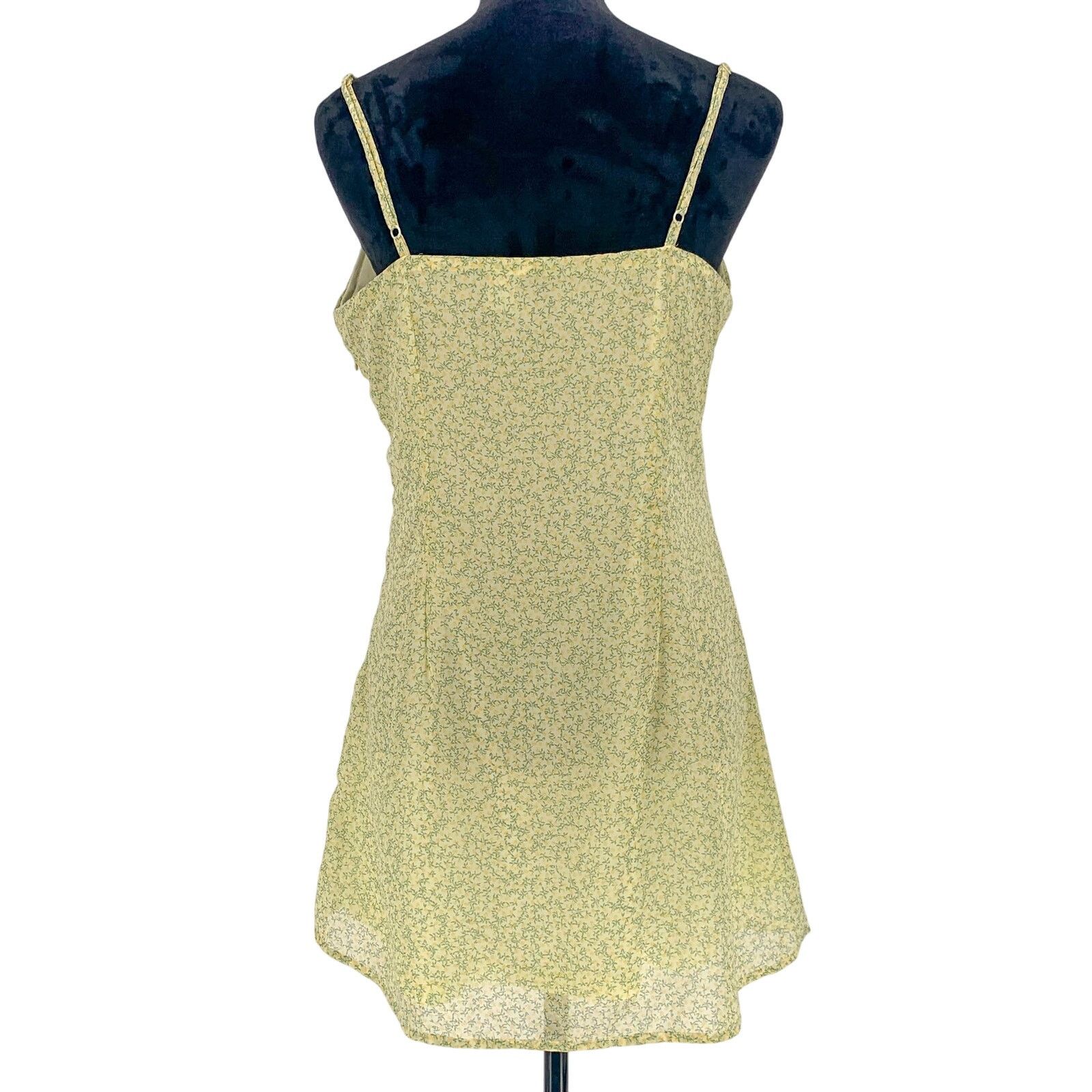 H&M H&M Divided Cut-Out-Detail Chiffon Dress Women's Medium Size M / US 6-8 / IT 42-44 - 9 Thumbnail