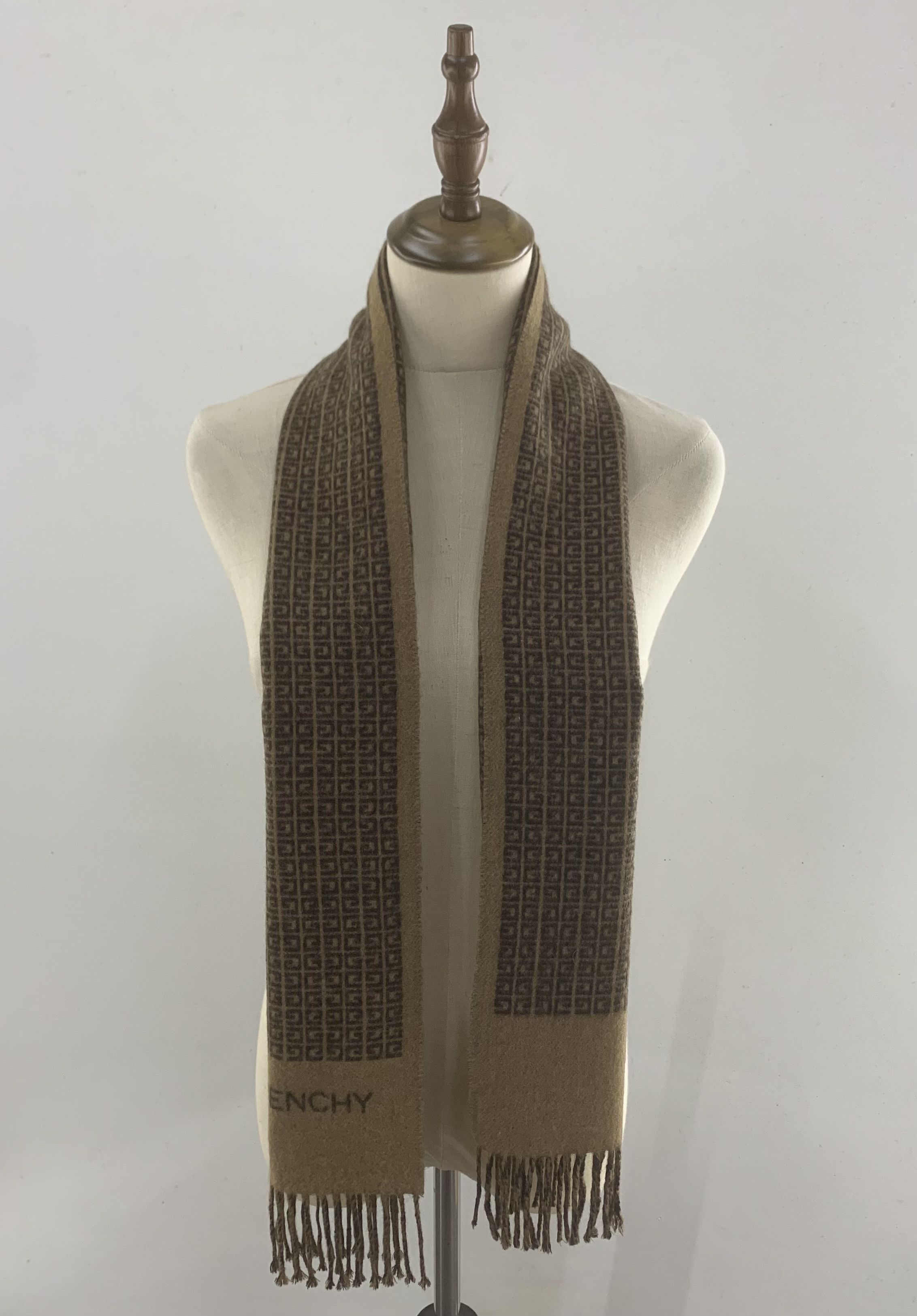 Givenchy Givenchy Scarf Wool Muffler Neck Wrap BL9247 Size ONE SIZE - 1 Thumbnail