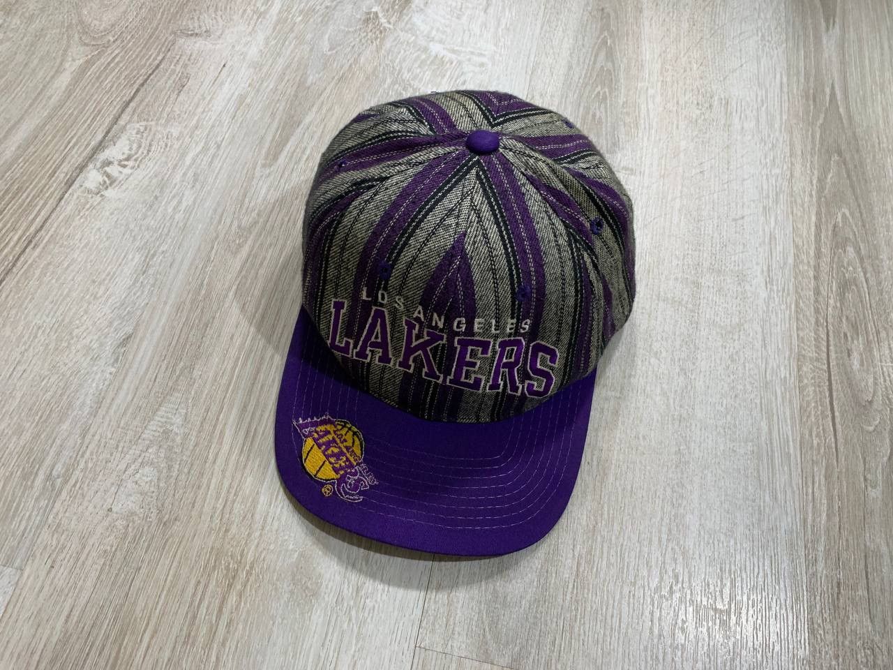 Starter Mens vintage cap Los Angeles Lakers Size ONE SIZE - 3 Thumbnail