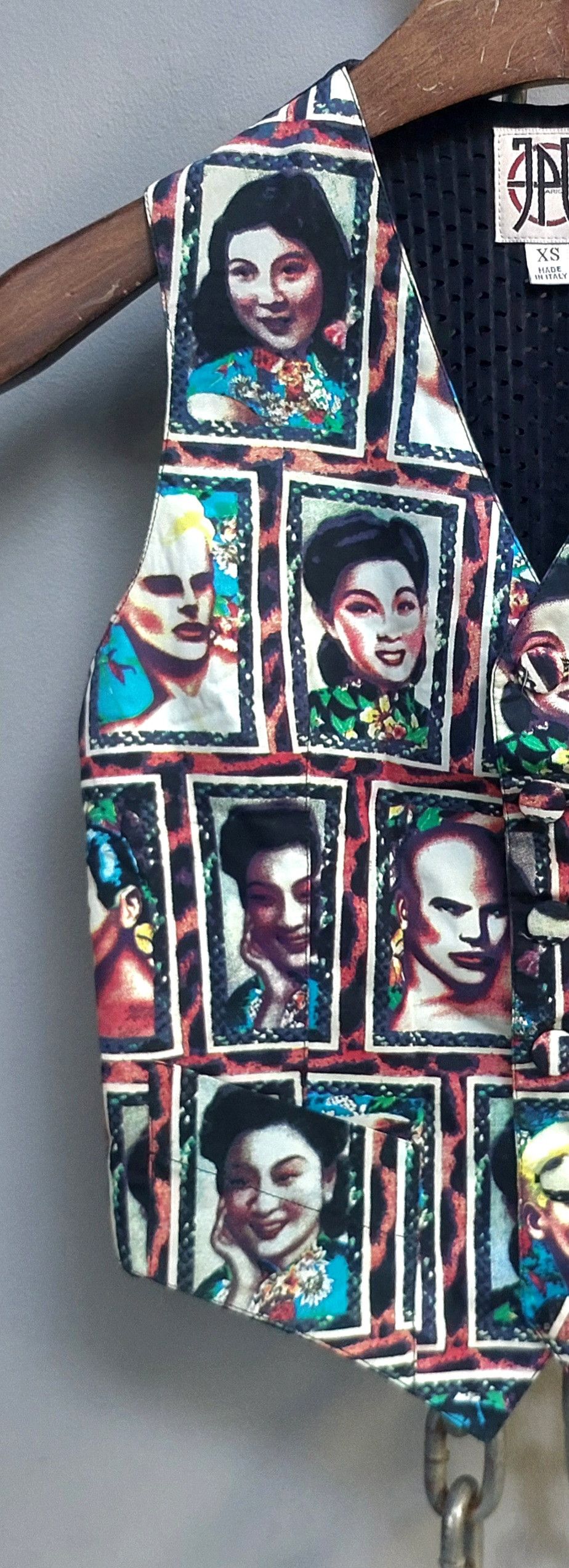Jean Paul Gaultier Jean Paul Gaultier 1996 Multi Face Vest Size US XS / EU 42 / 0 - 3 Thumbnail