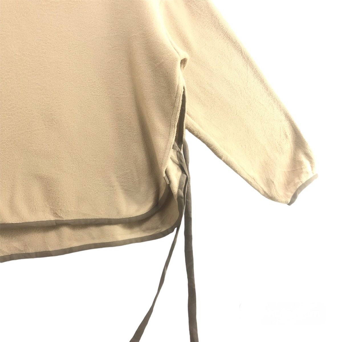 Japanese Brand × White Mountaineering white mountaineering x uiqlo Size US XL / EU 56 / 4 - 5 Thumbnail