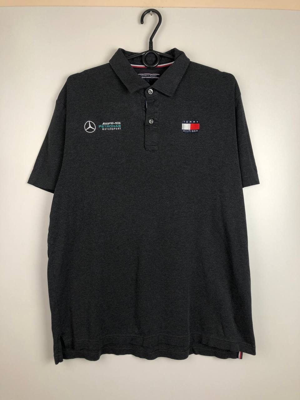 Tommy Hilfiger Tommy Hilfiger Mercedes Benz Racing luxury t-shirts size ...