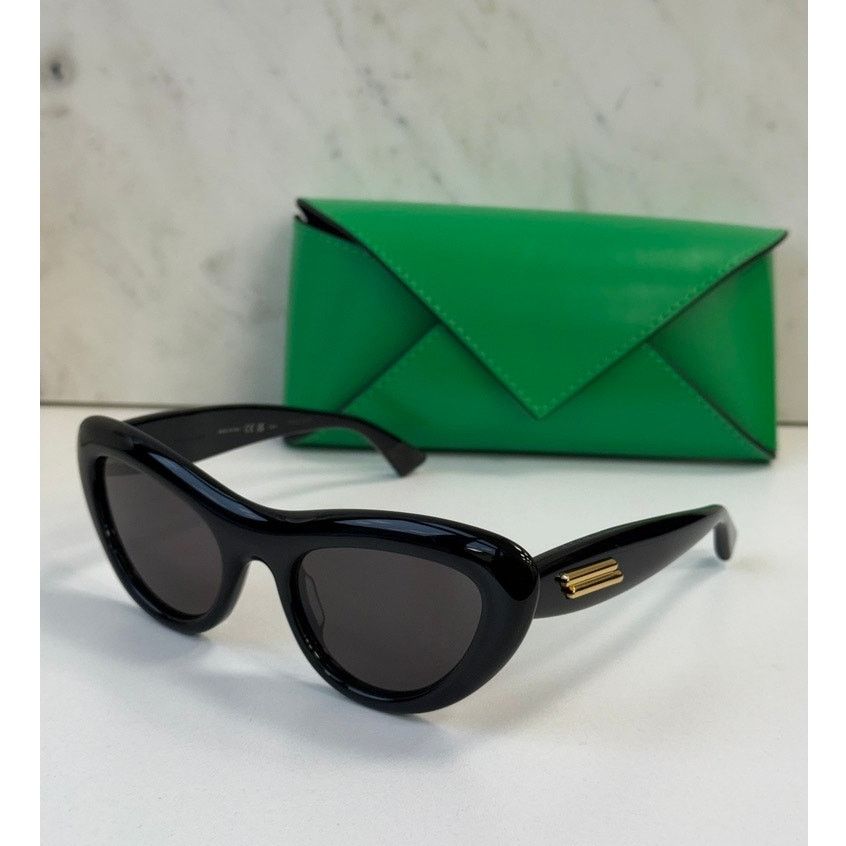 Bottega Veneta NEW Bottega Veneta BV1282S Black Cat Eye Sunglasses $615 Size ONE SIZE - 2 Thumbnail
