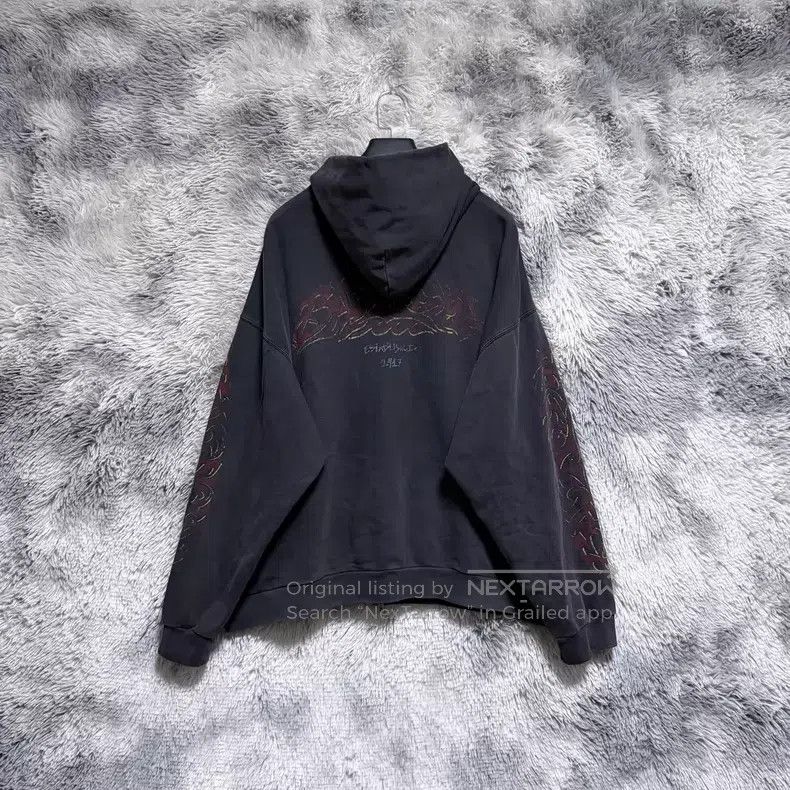 Balenciaga Balenciaga Grey back sleeve flame zipper hoodie Size US XL / EU 56 / 4 - 2 Thumbnail