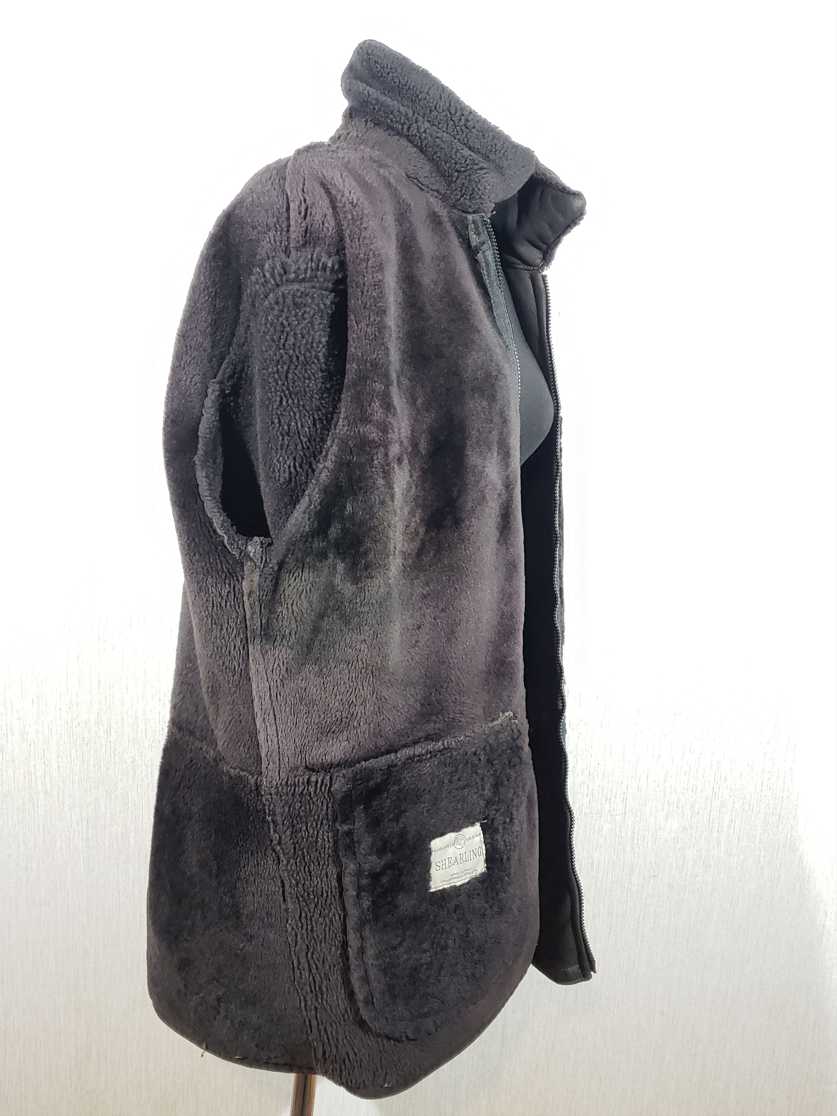 Other Stylish men's black sheepskin coat. Size US L / EU 52-54 / 3 - 7 Thumbnail