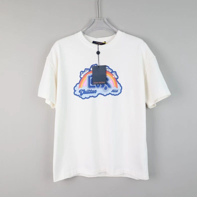 Louis Vuitton Louis Vuitton SS23 Rainbow Letter Printed Round Neck Short Size US L / EU 52-54 / 3 - 1 Thumbnail